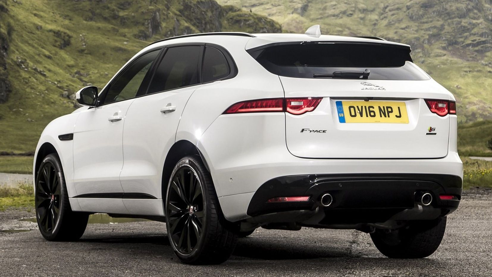 Jaguar F-Pace rear