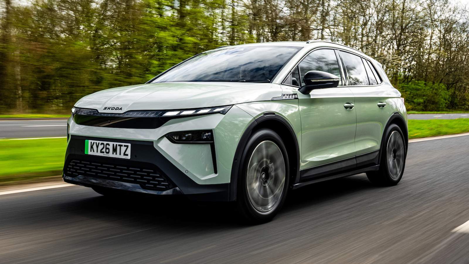 Skoda Elroq front driving