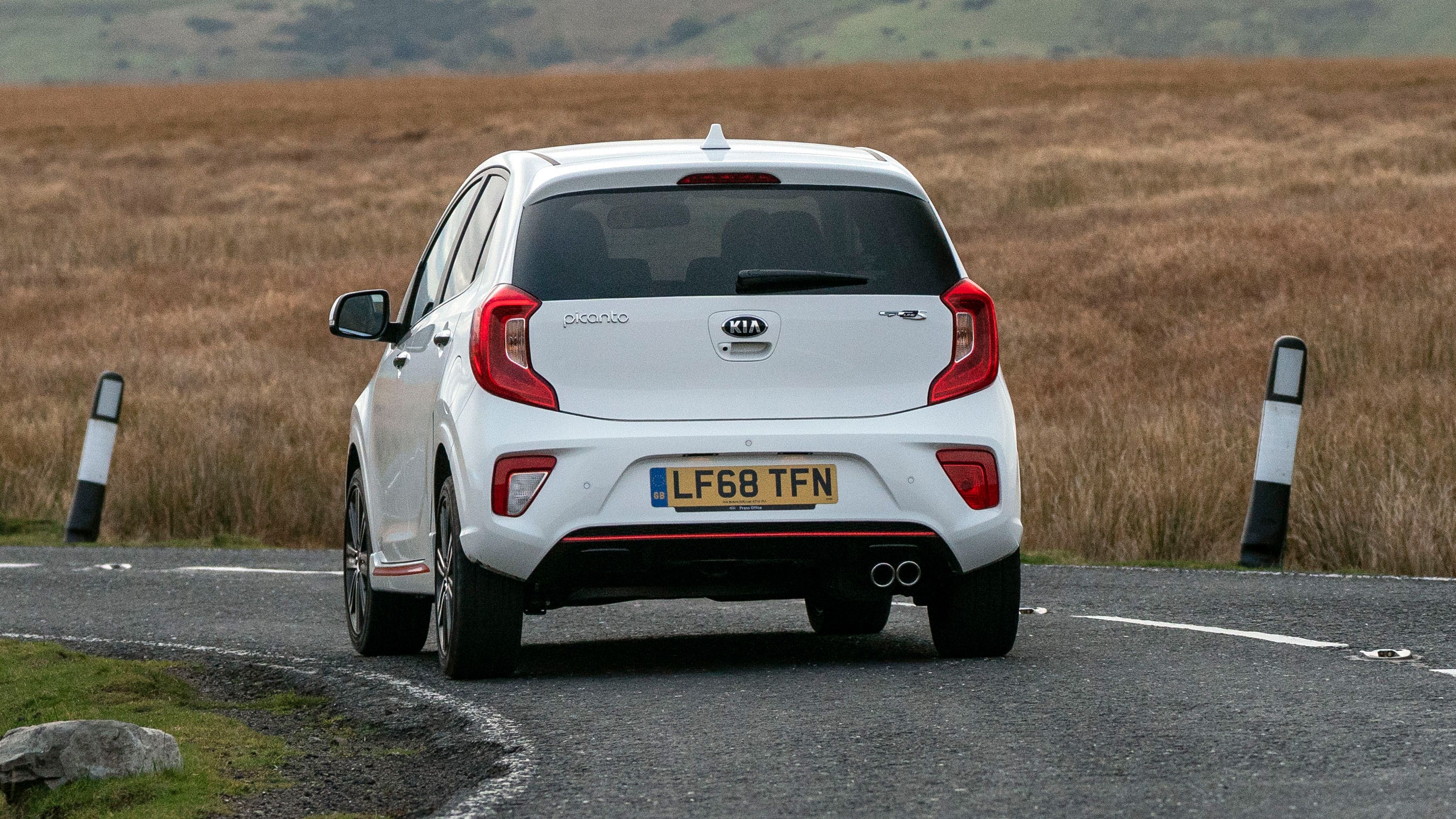 Kia Picanto driving