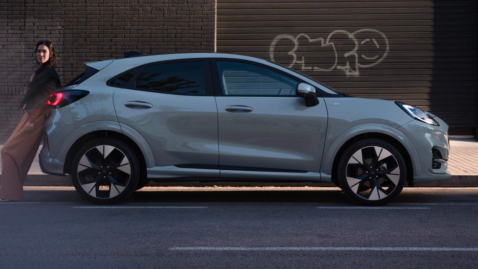 Ford Puma side profile