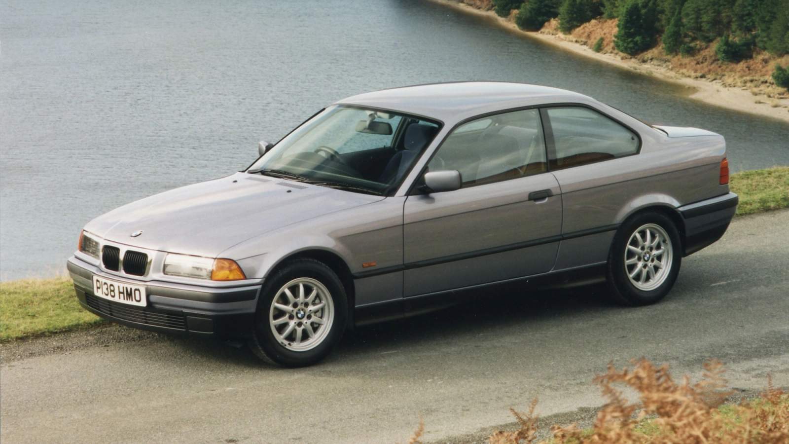 Silver BMW 3 Series E36