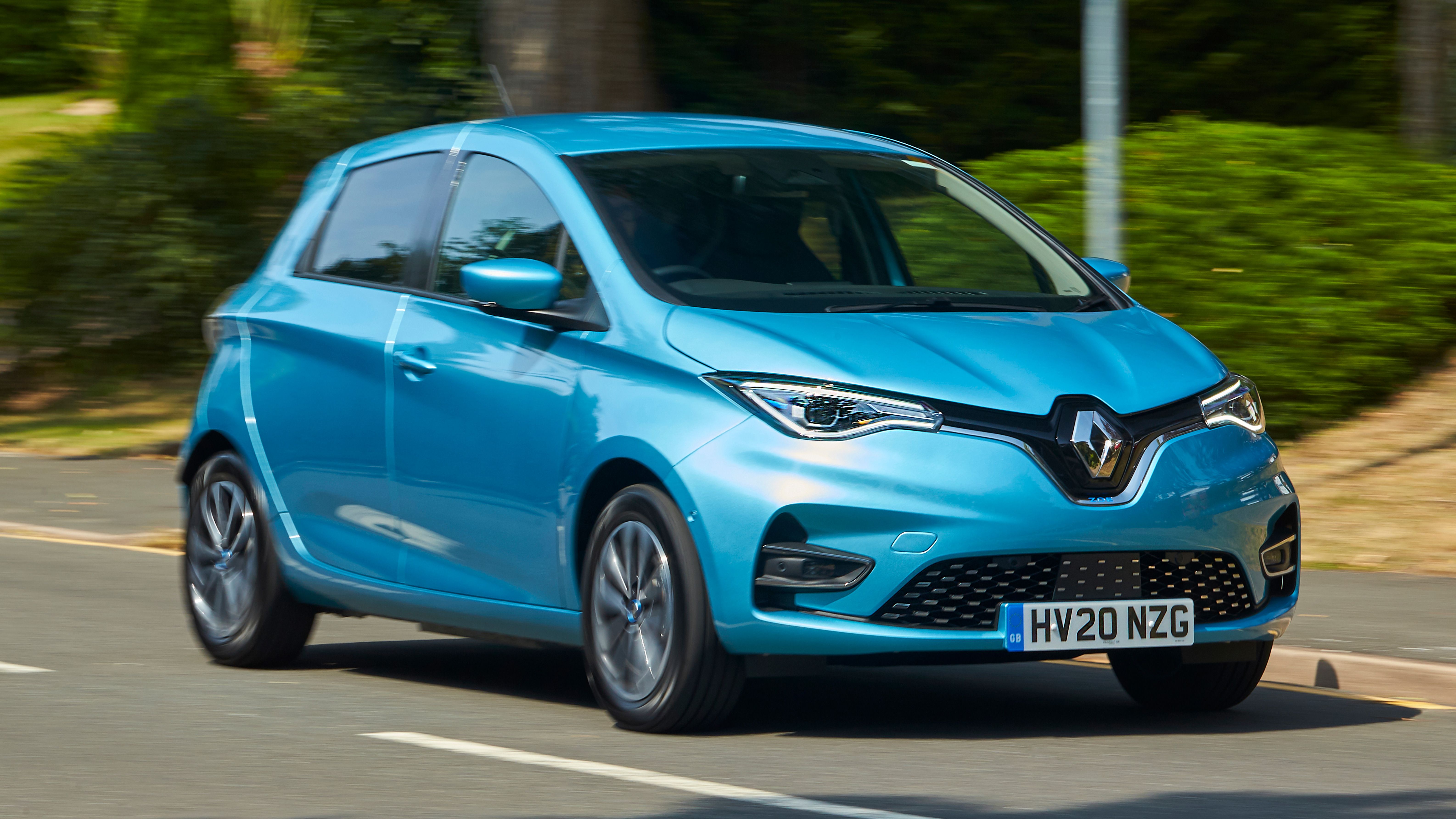 Renault Zoe driving