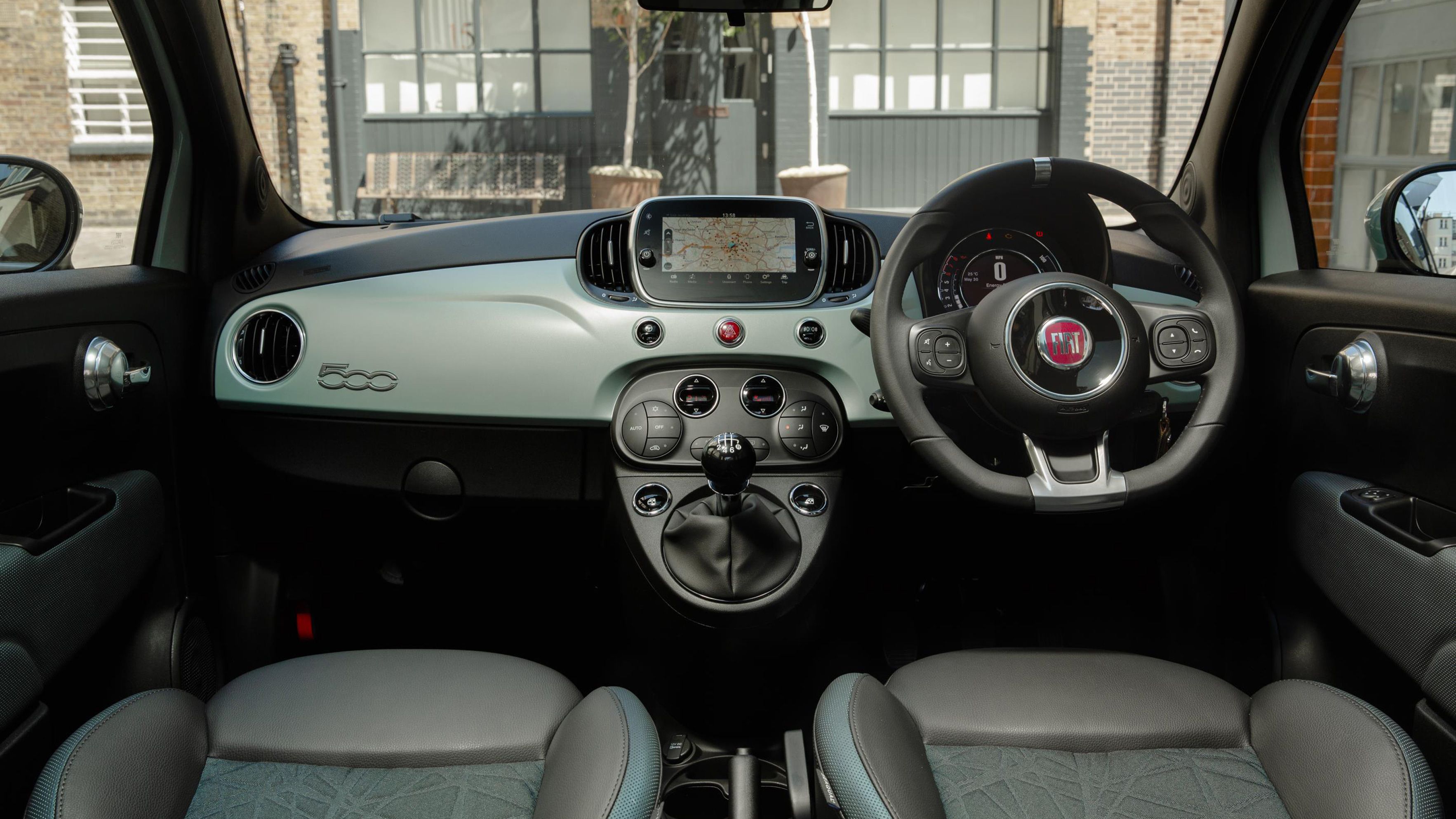 Fiat 500 interior
