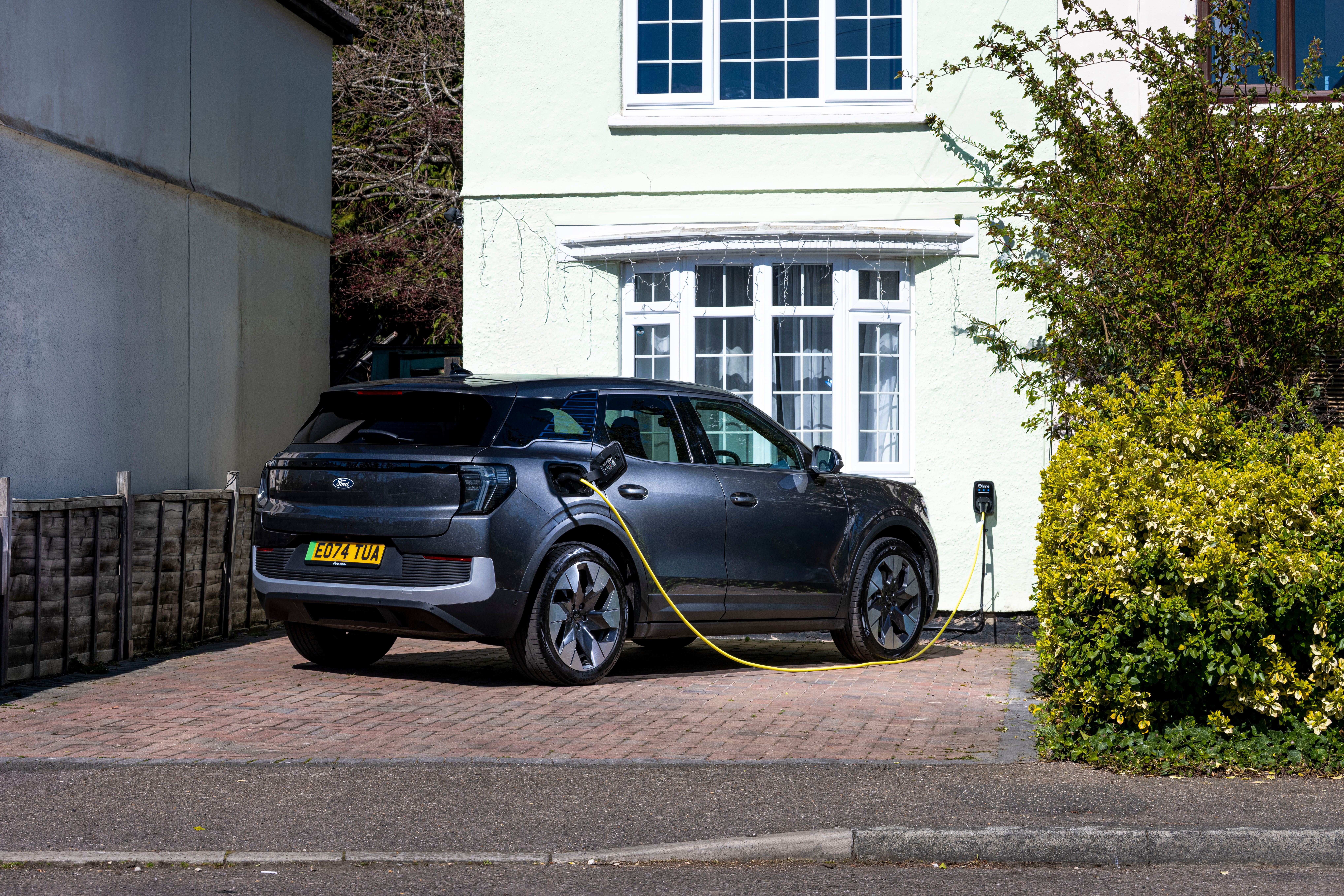 Ford Explorer charging at home