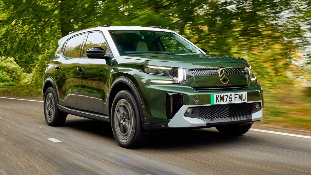Citroen C3 Aircross front driving