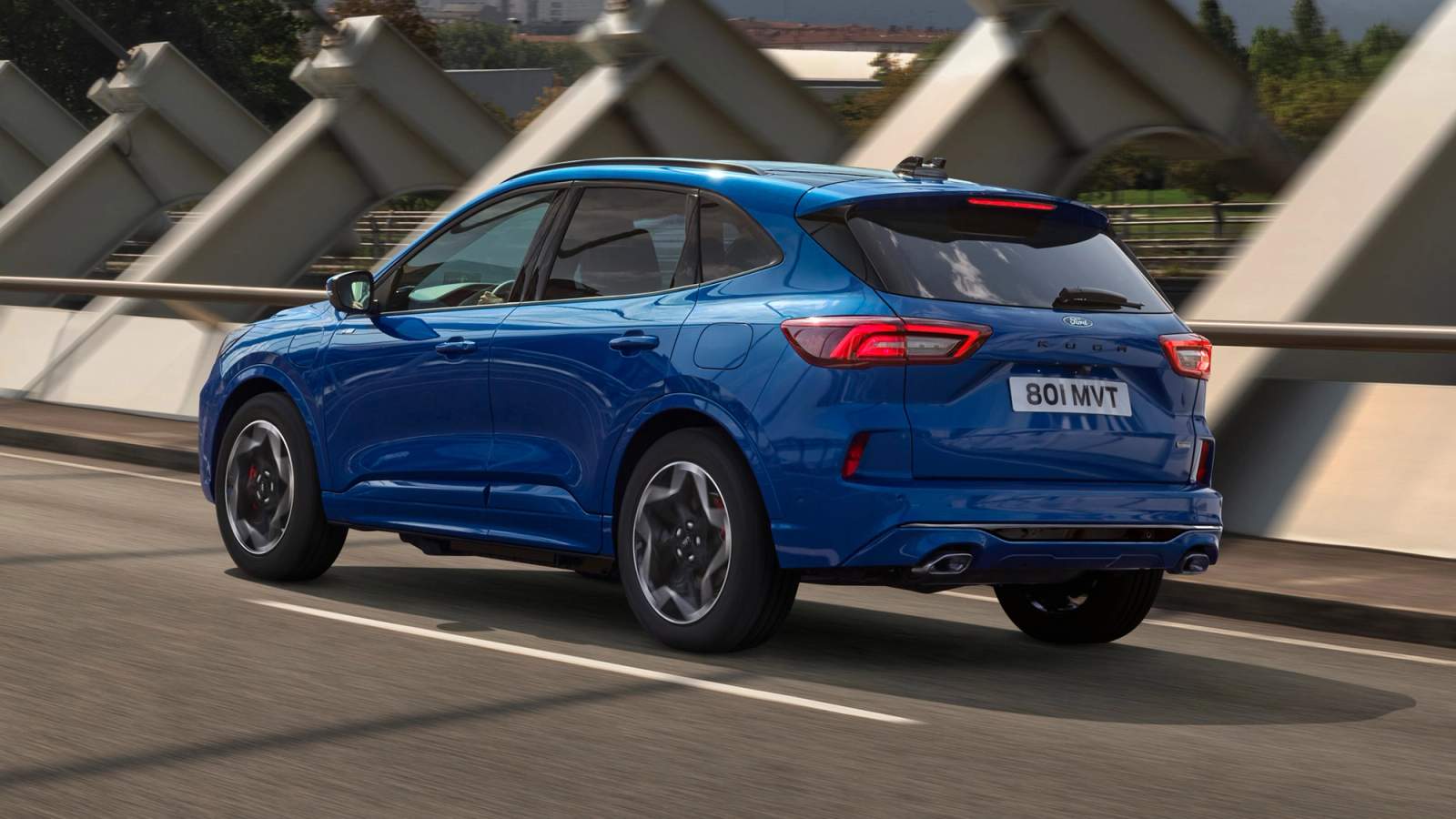 Ford Kuga rear driving
