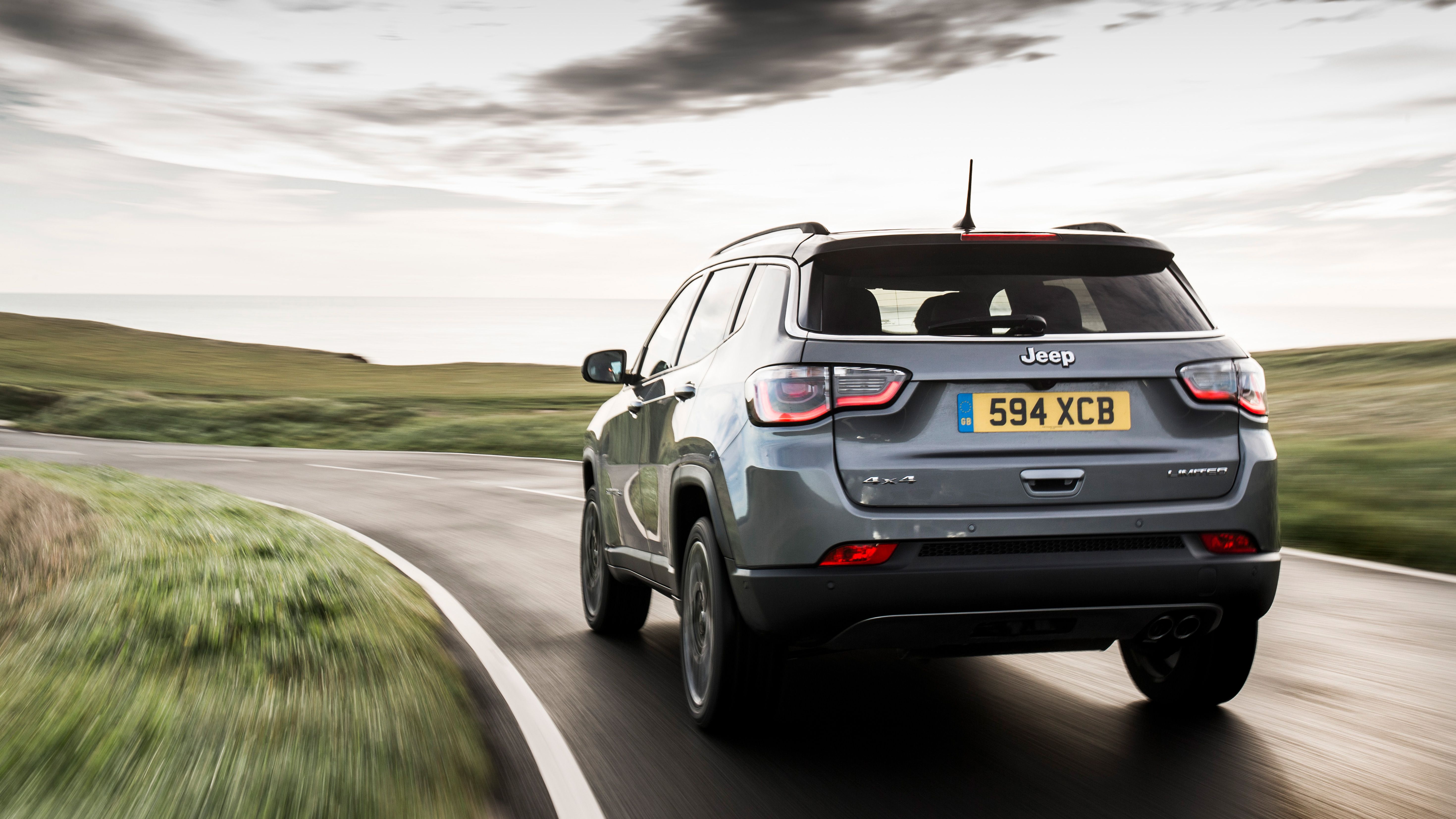 Jeep Compass driving rear