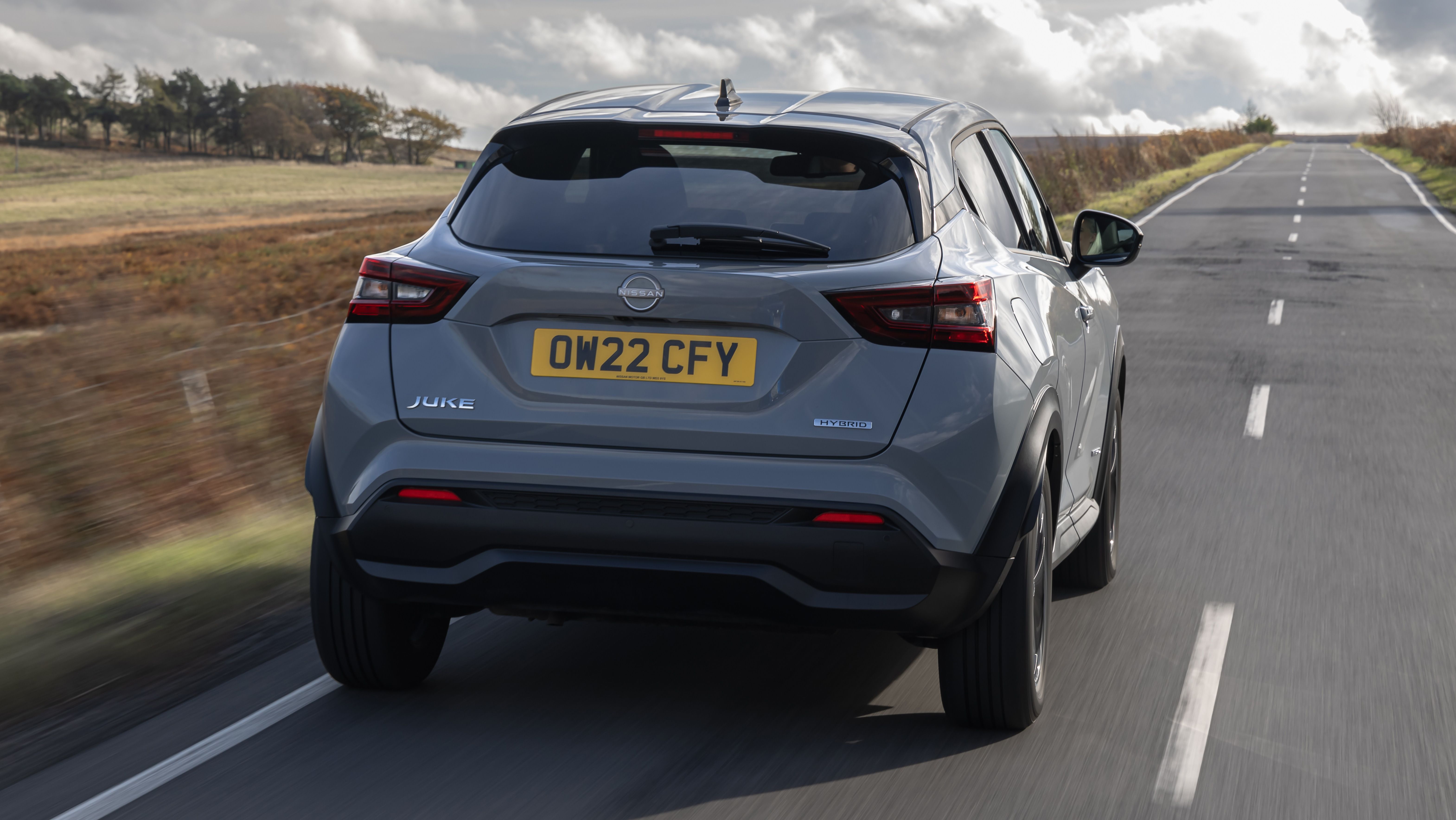 Nissan Juke driving rear