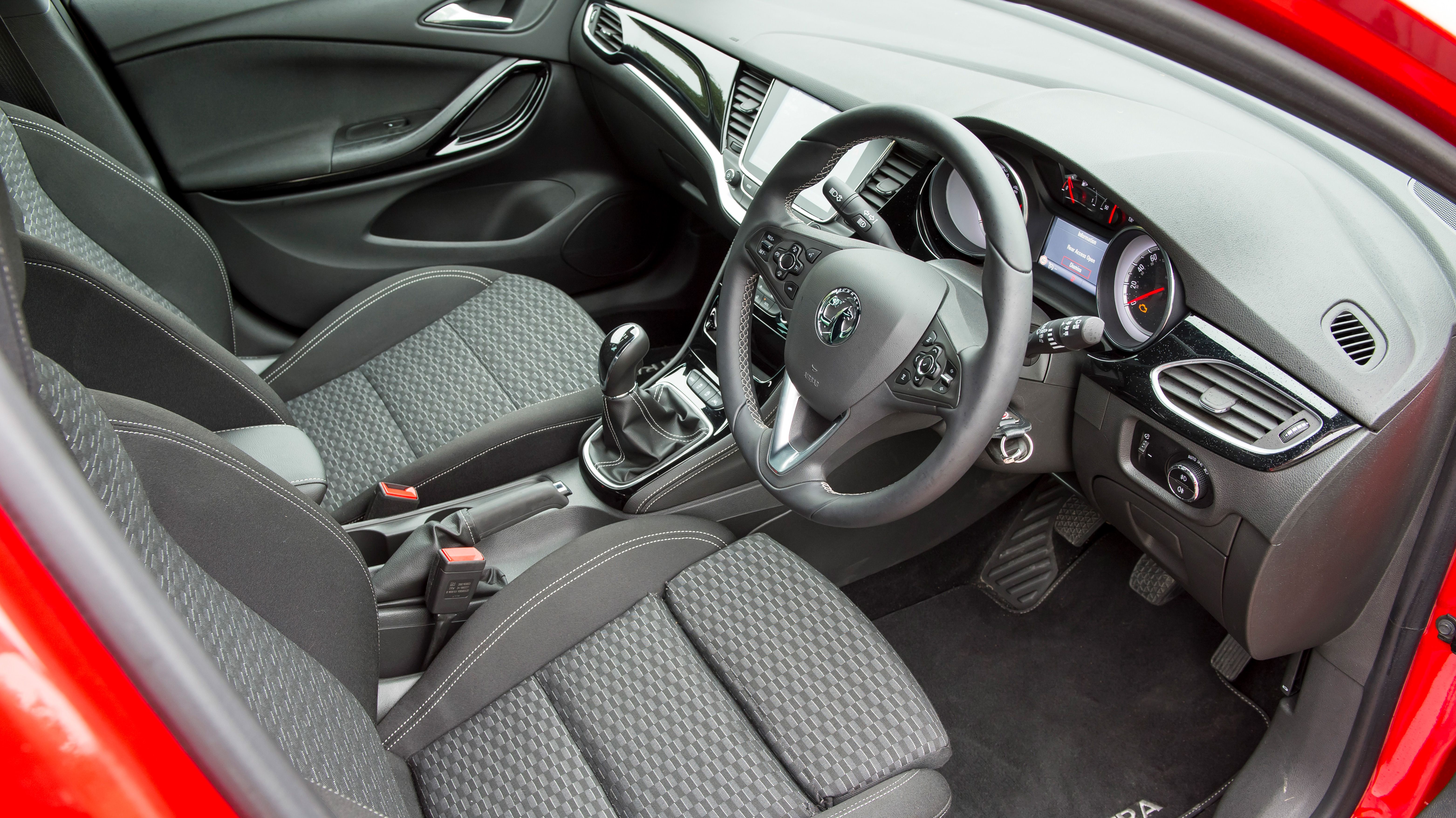 Vauxhall Astra interior