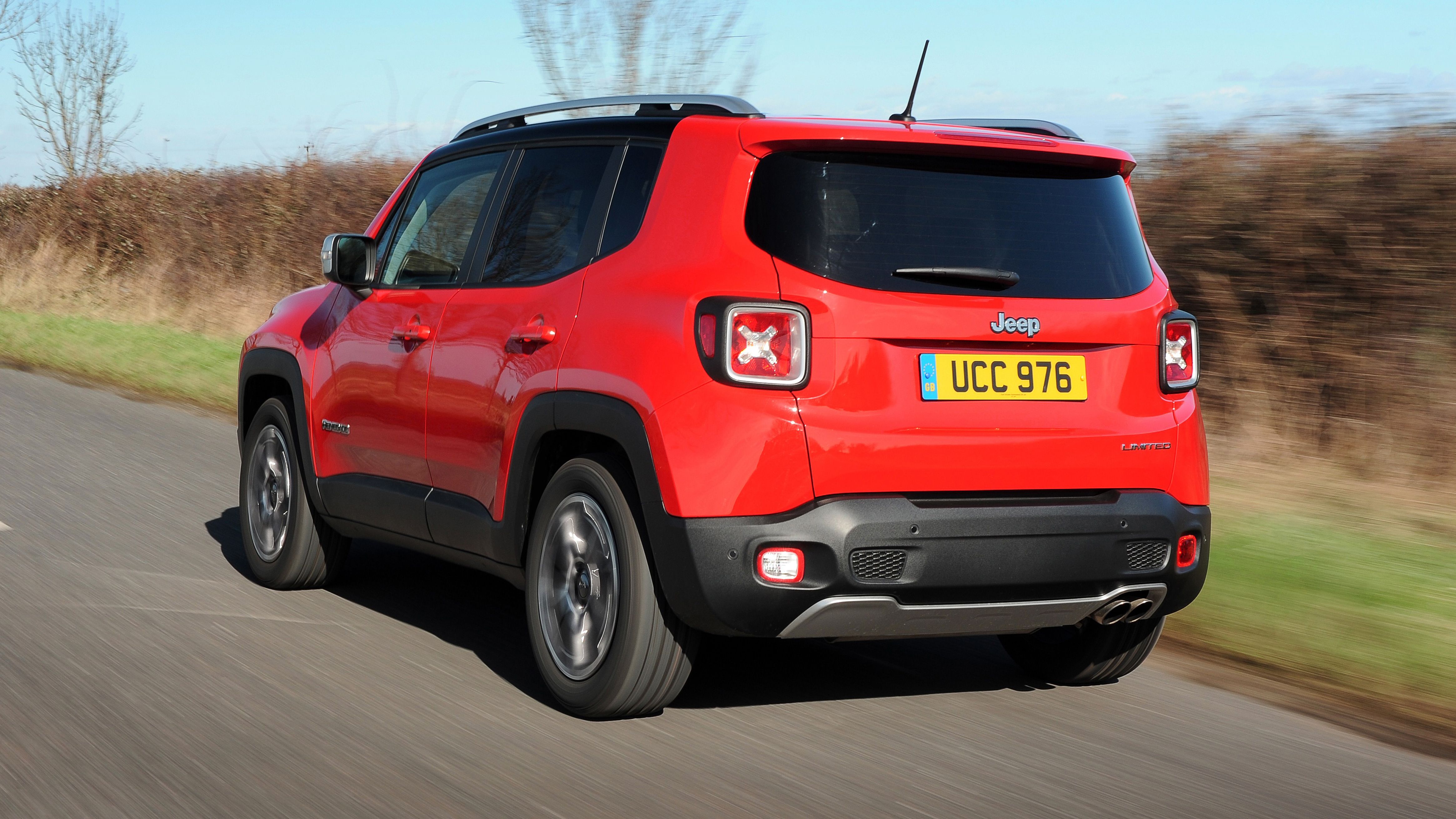 Jeep Renegade driving