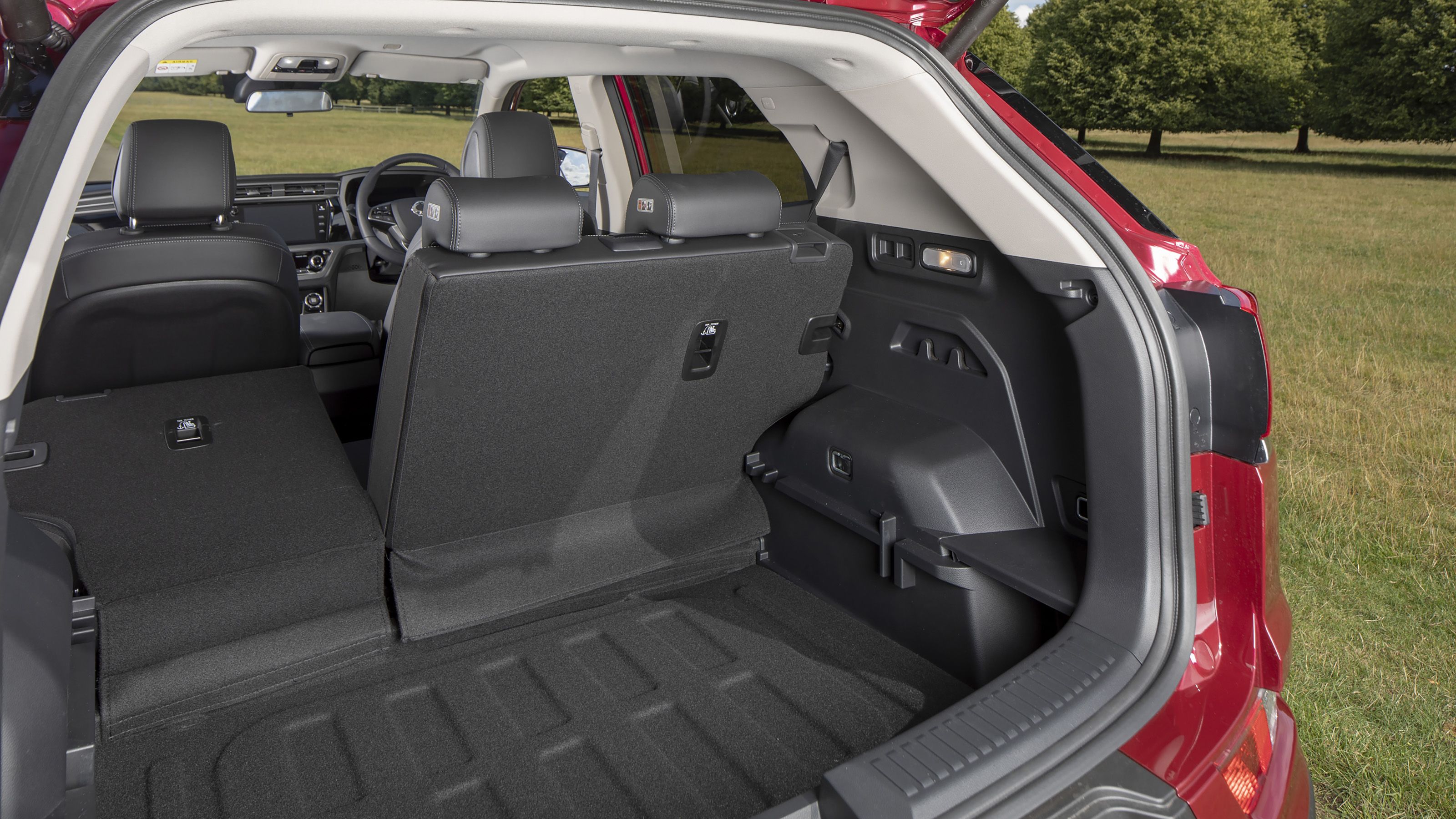 SsangYong Korando boot space