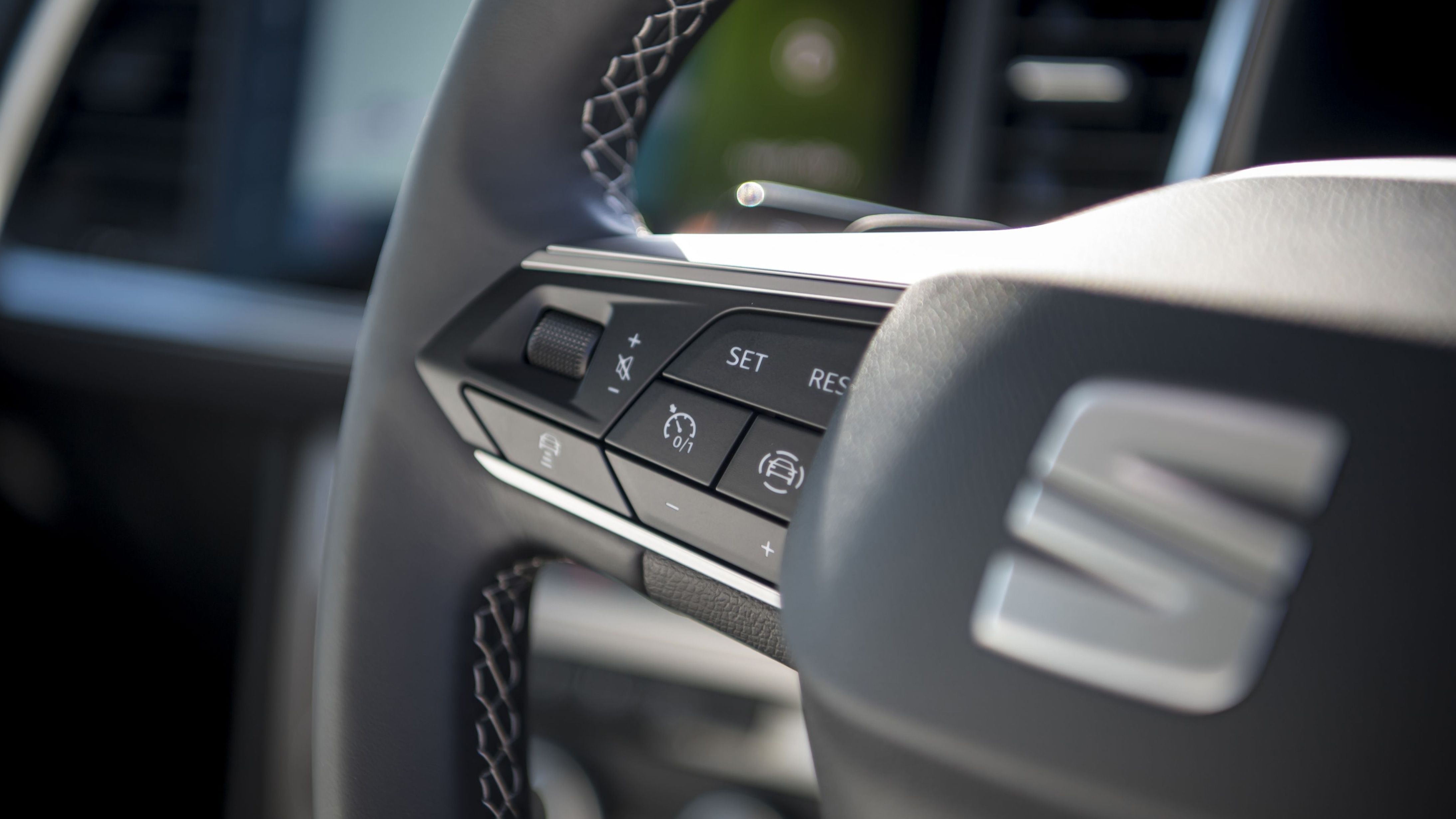 Adaptive Cruise Control steering wheel buttons