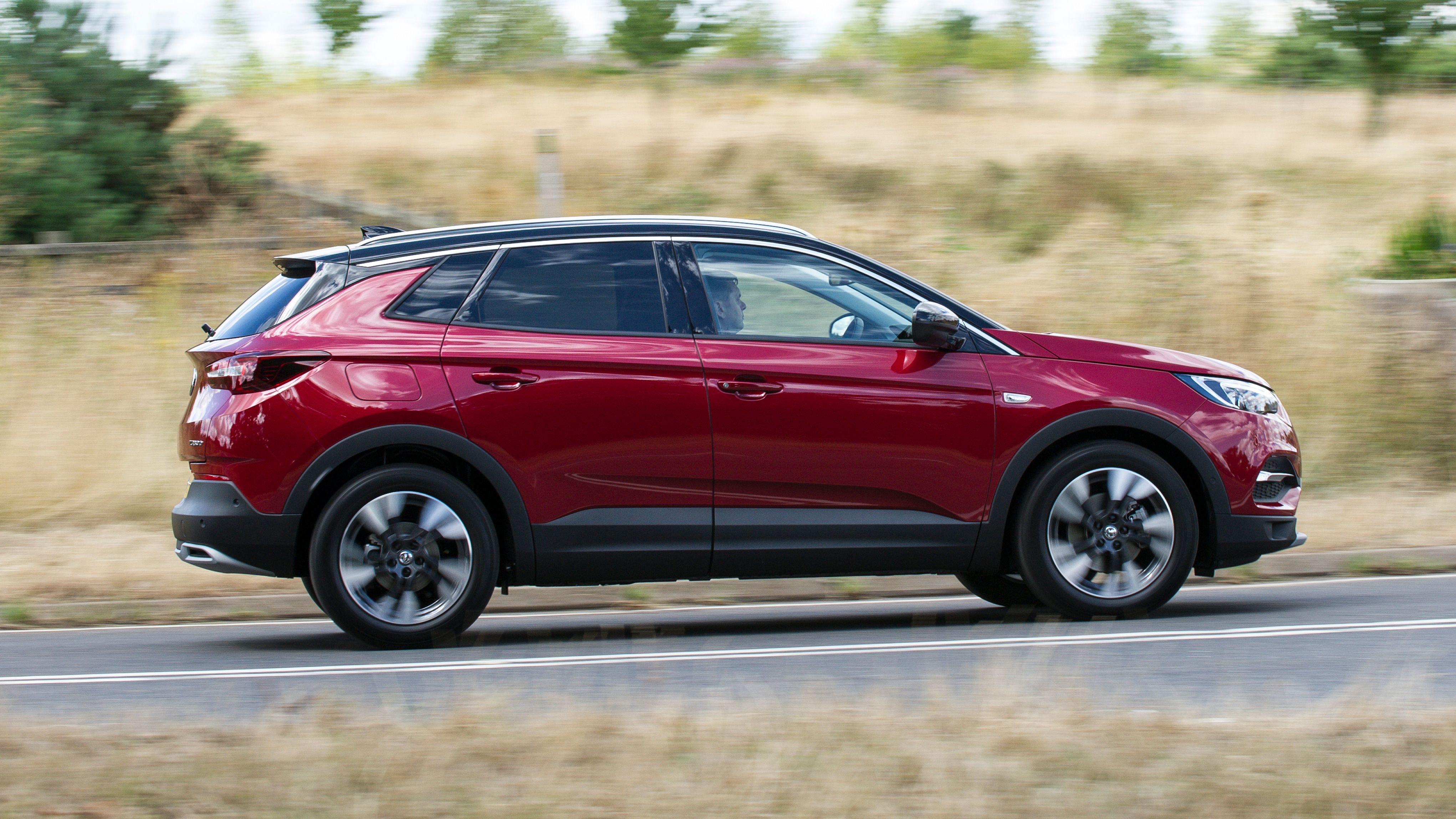 Vauxhall Grandland X side profile