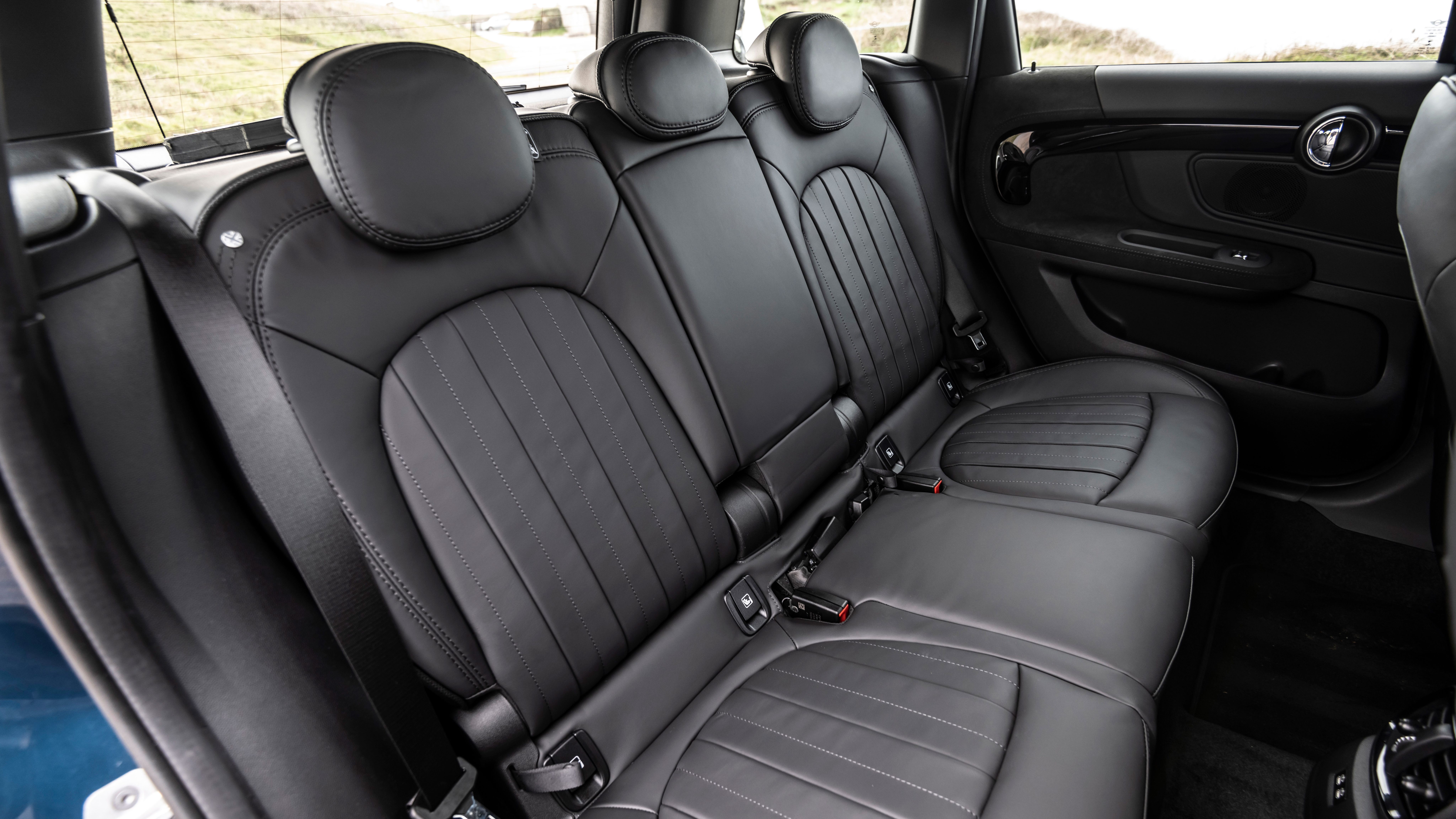 Mini Countryman rear seats