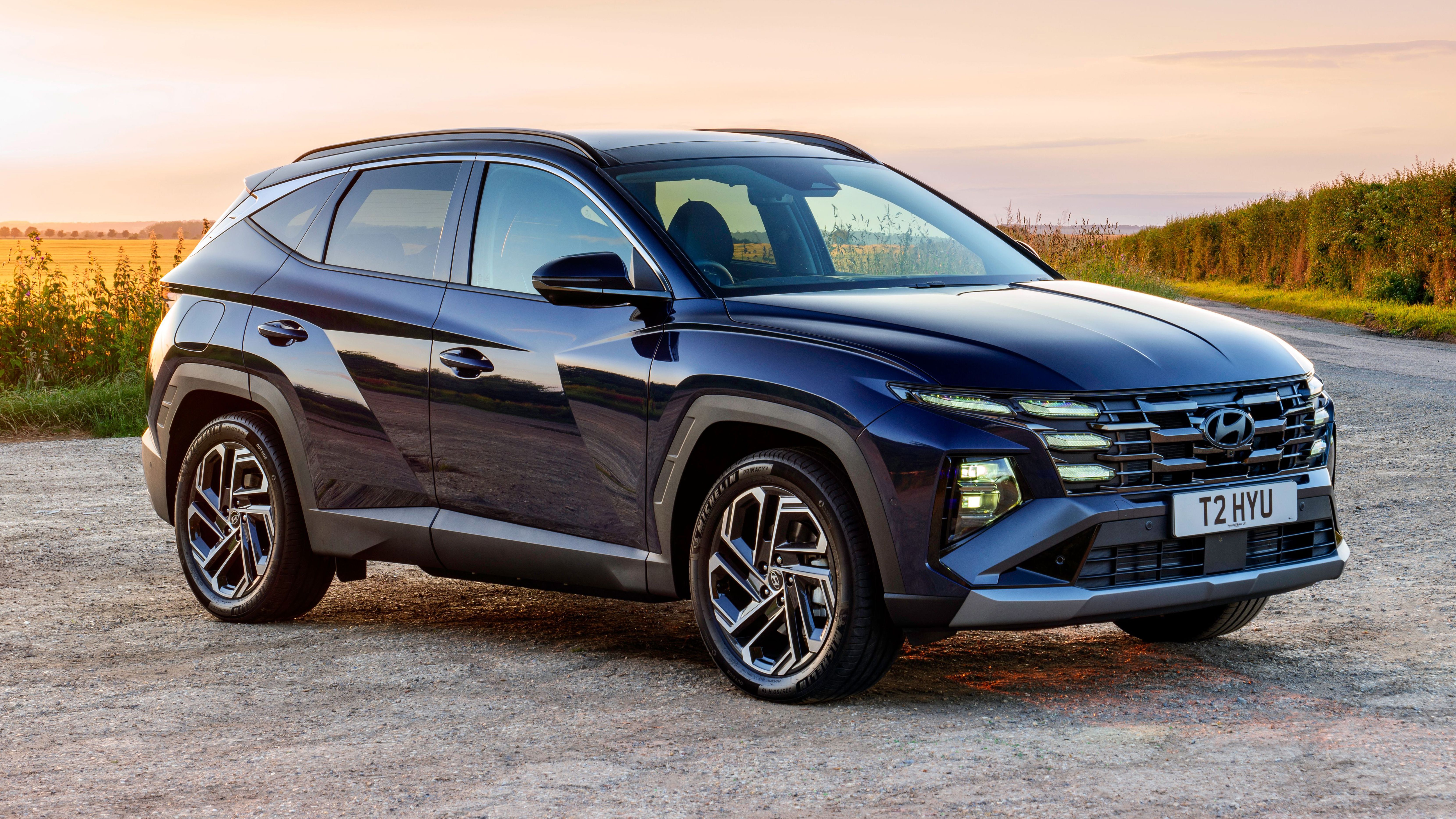 Hyundai Tucson parked front quarter