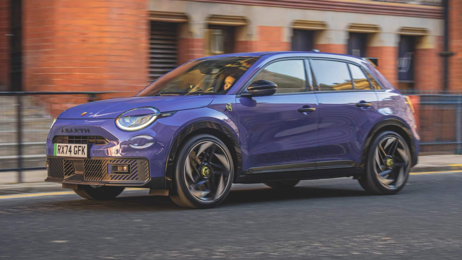 Abarth 600e review image