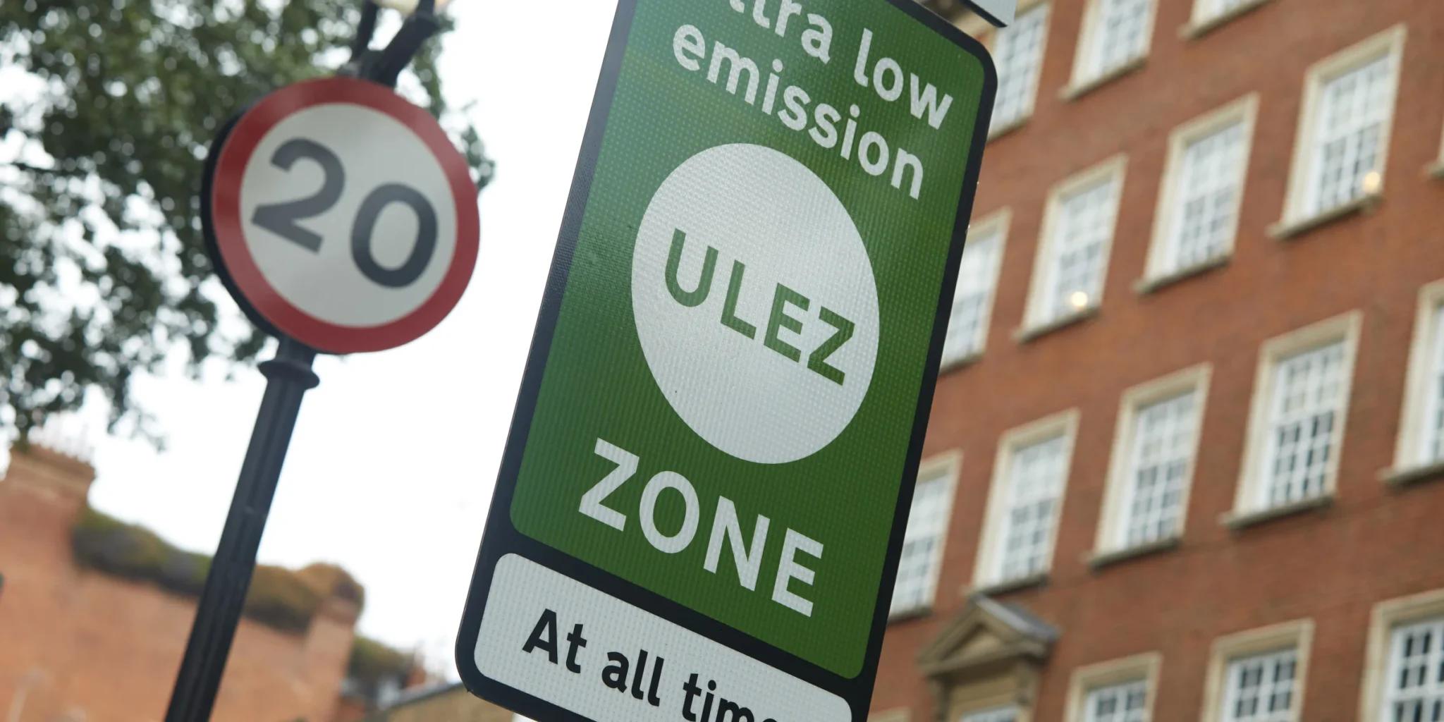 ULEZ road sign