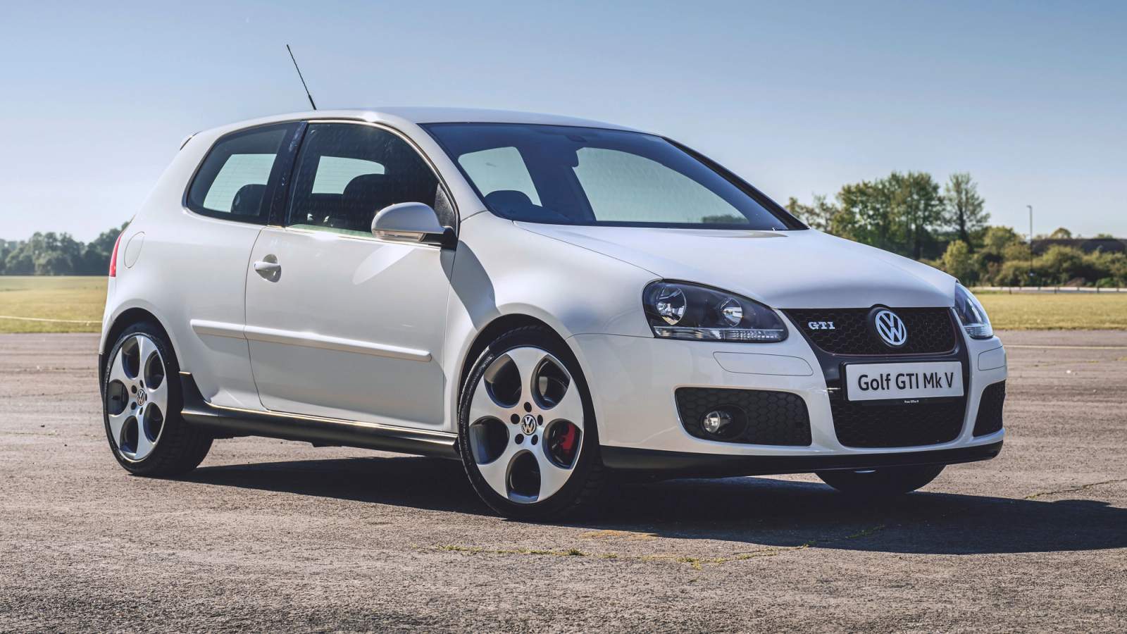 Mk5 VW Golf GTI parked