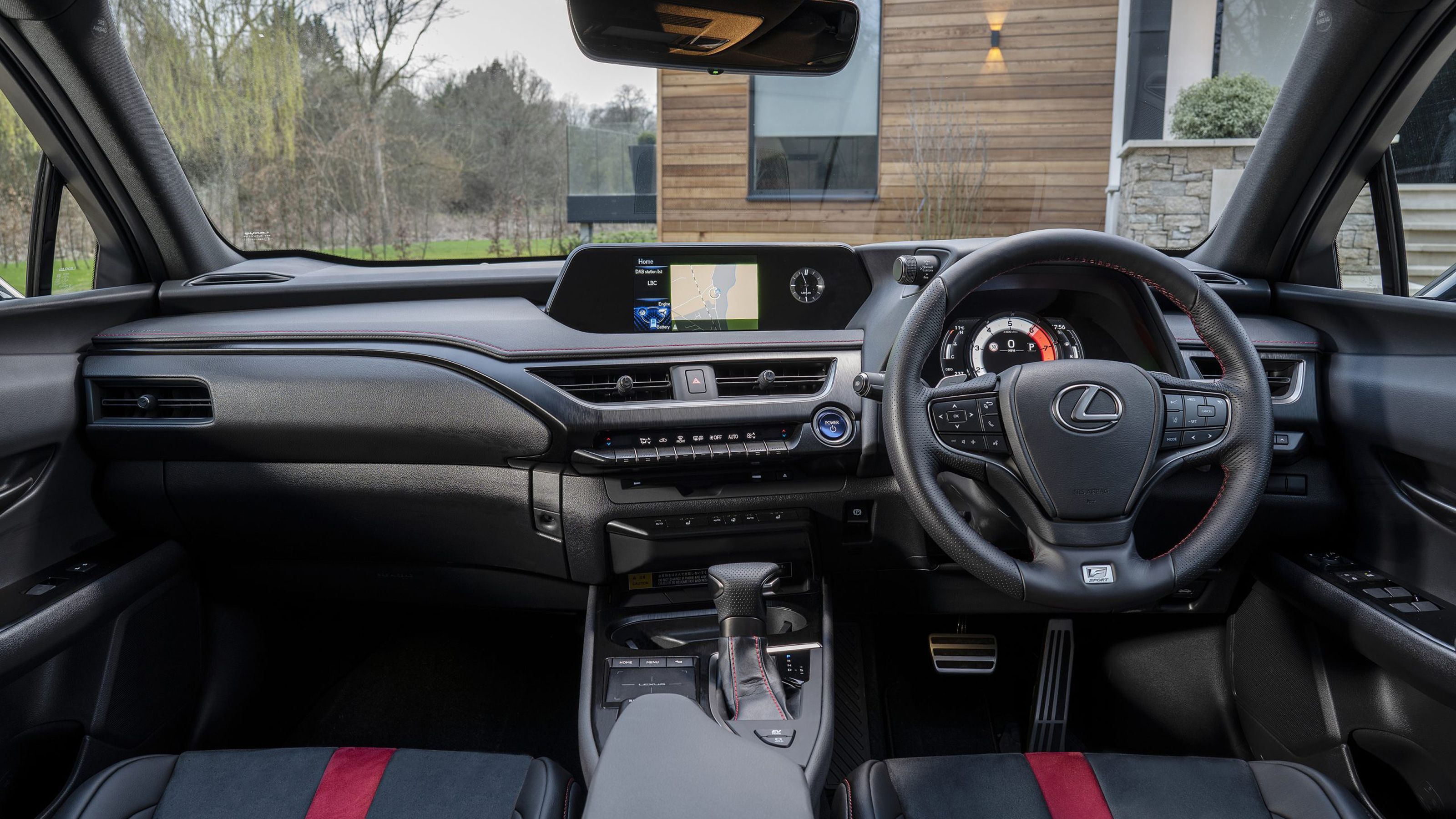 Lexus UX interior