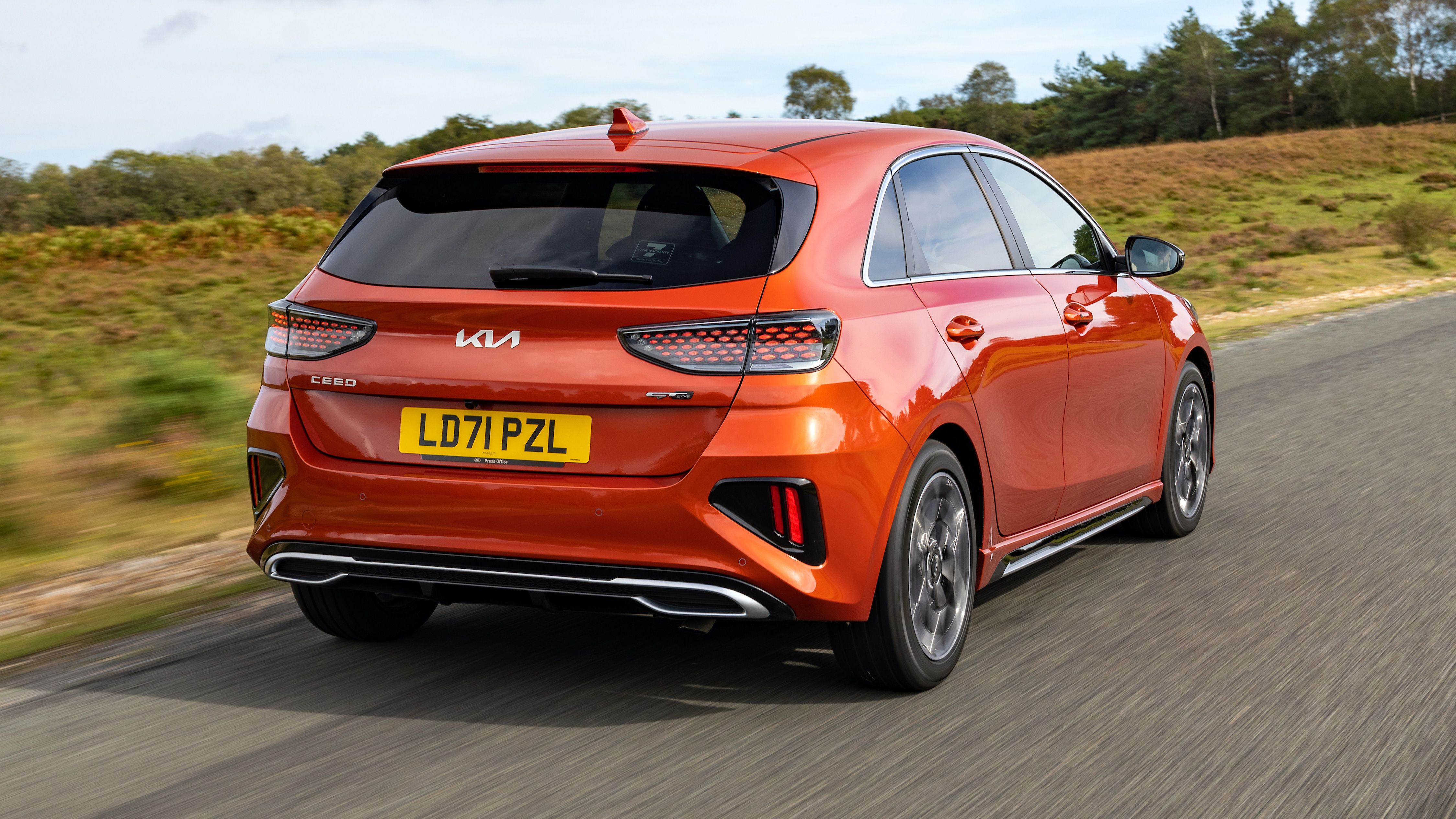 Kia Ceed rear driving