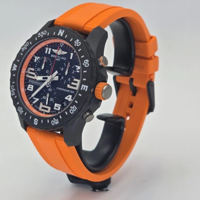 Breitling Endurance Pro Ref. X82310A51B1S1, pre-owned luxury watch at Pertempus, view 4