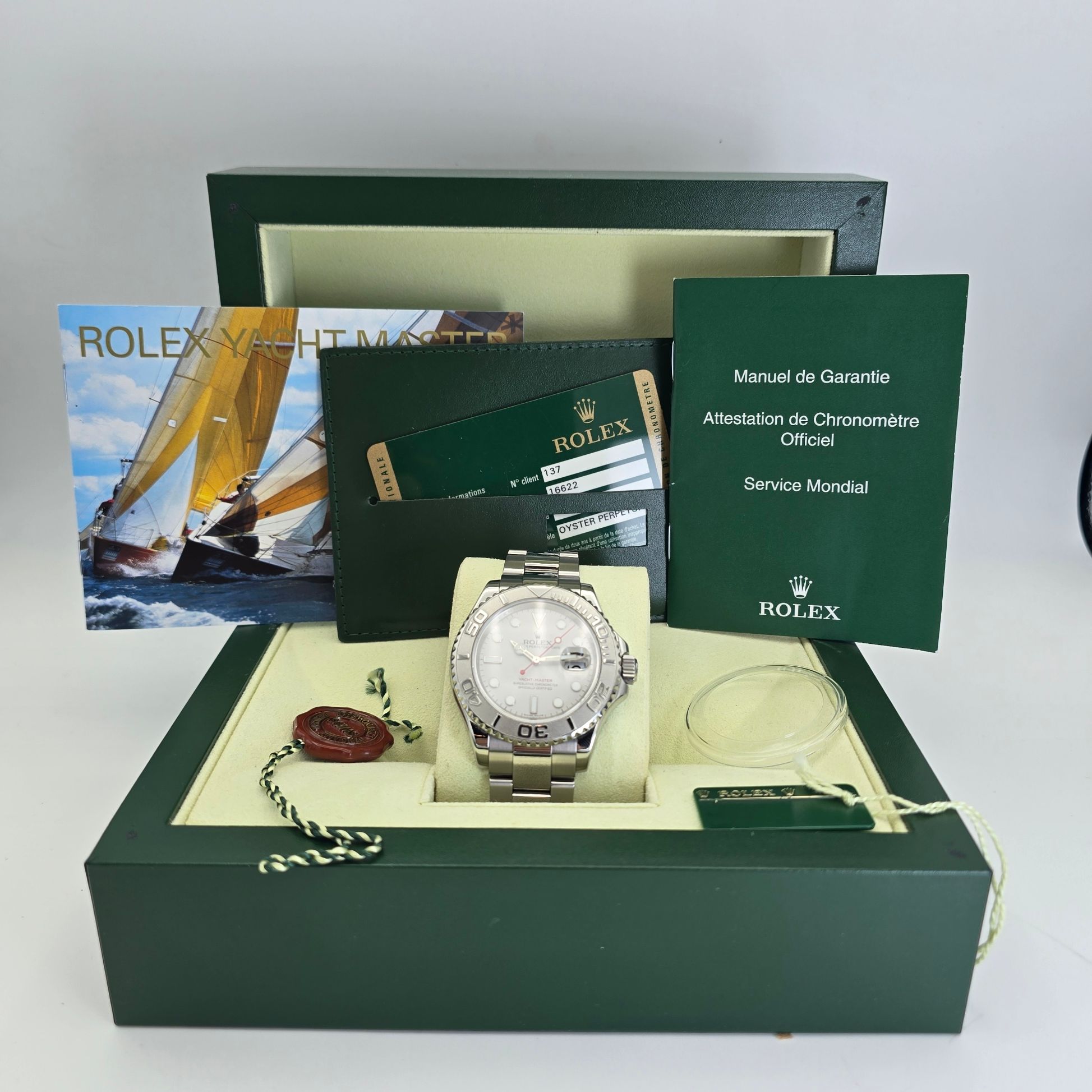 Rolex Yachtmaster Ref. 16622 — alternate view — pre-owned luxury watch at Pertempus