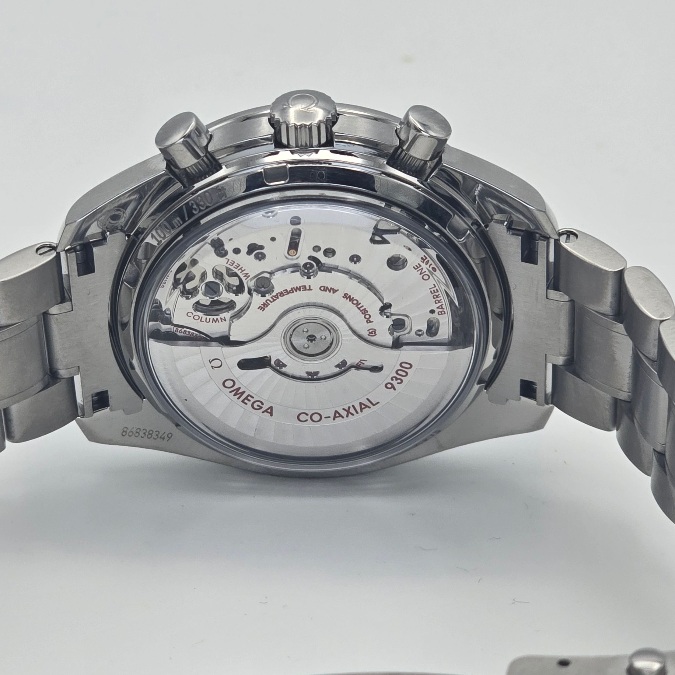 Omega Speedmaster Titanium Ref. 31190445103001 — pre-owned luxury watch at Pertempus, view 5