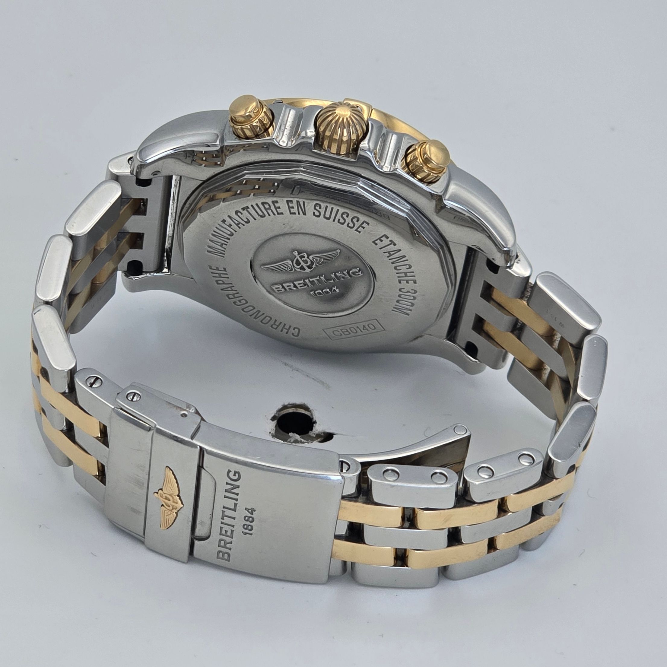 Breitling Chronomat 41 S&G Ref. CB014012/BA53 — alternate view — pre-owned luxury watch at Pertempus