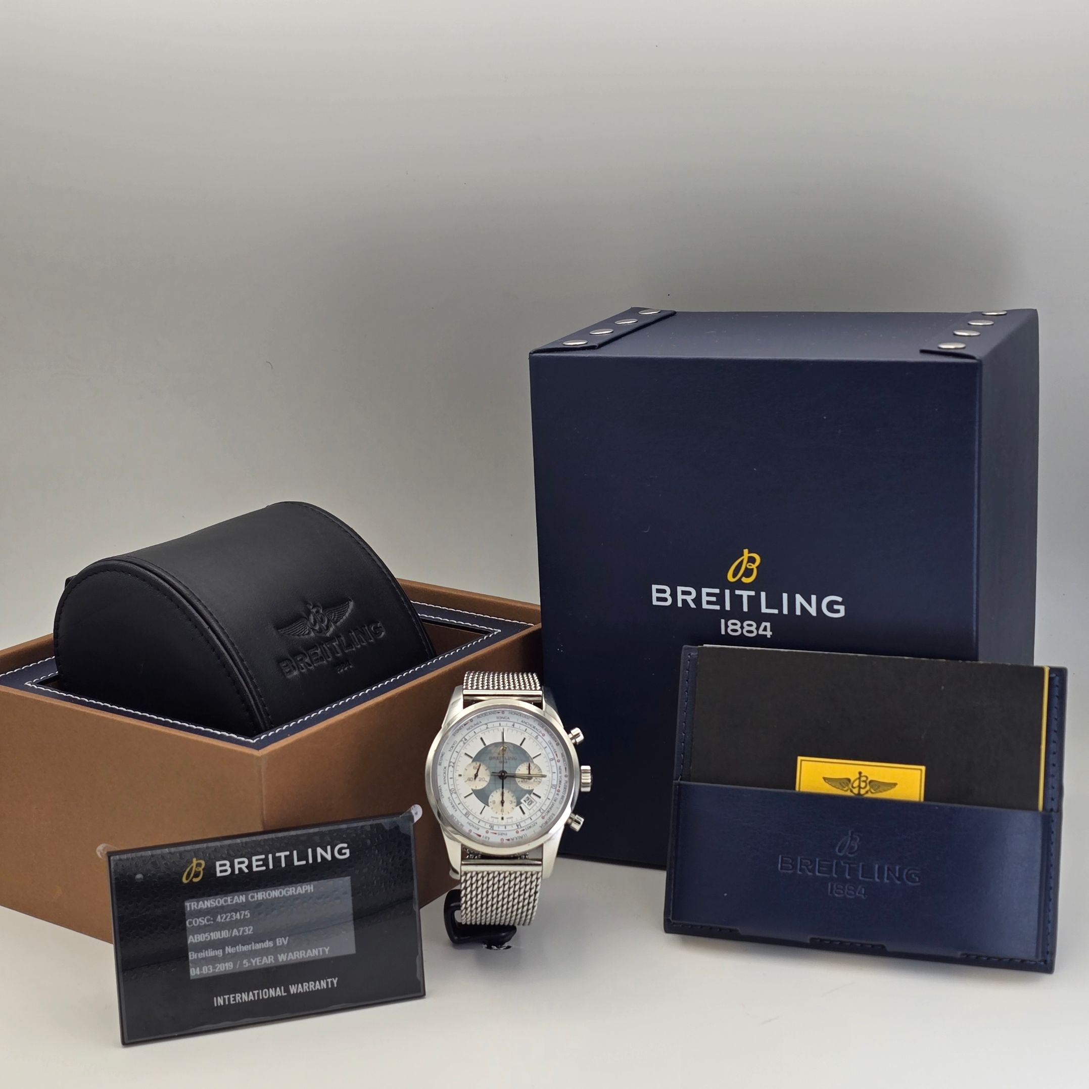 Breitling Transocean Chronograph Unitime Ref. AB0510U0/A732/152A — alternate view — pre-owned luxury watch at Pertempus