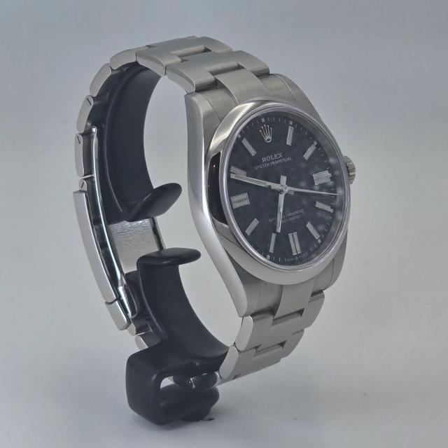 Rolex Oyster Perpetual 41 Ref. 134300, pre-owned luxury watch at Pertempus, view 4