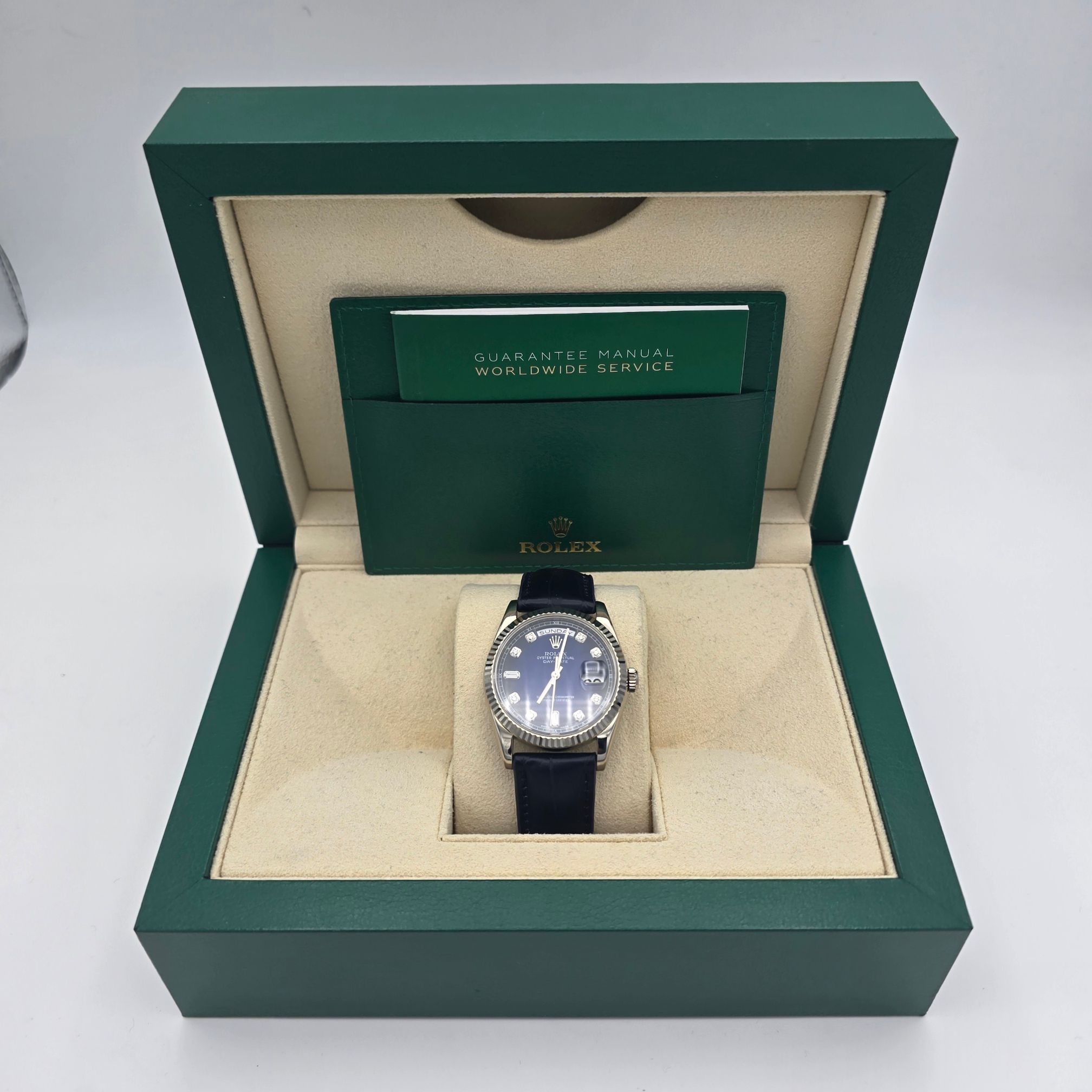 Rolex Day Date 18K White Gold Ref. 118239 — alternate view — pre-owned luxury watch at Pertempus