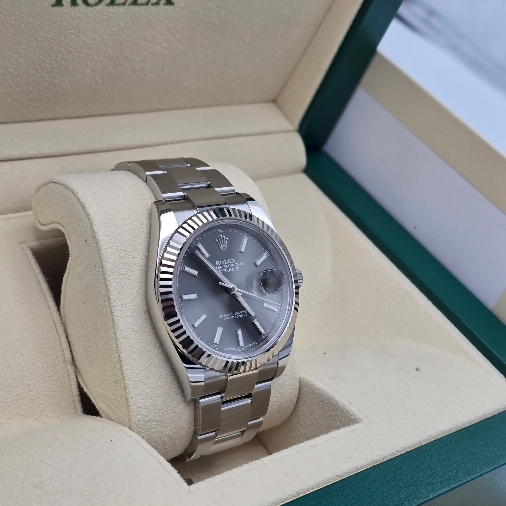 Rolex Datejust II Ref. 116334 — pre-owned luxury watch at Pertempus, view 3