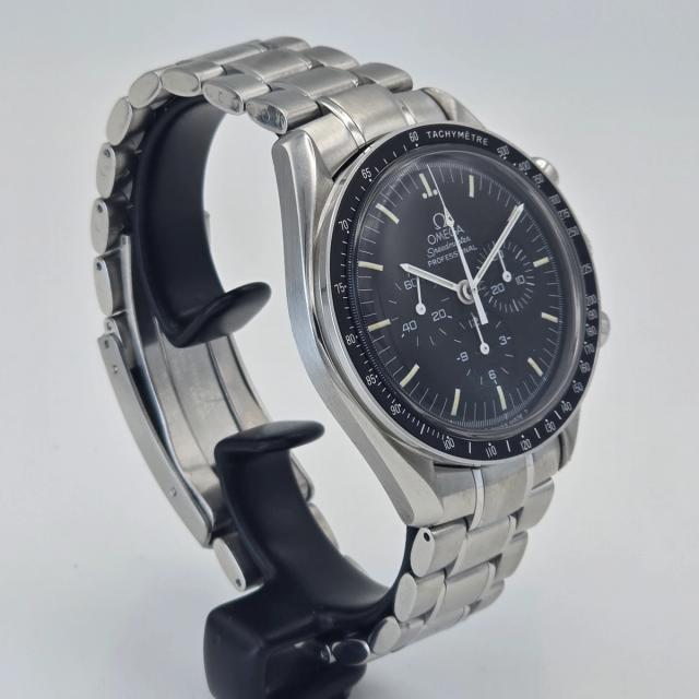 Omega Speedmaster Moonwatch Ref. 3590.50 — pre-owned luxury watch at Pertempus, view 3