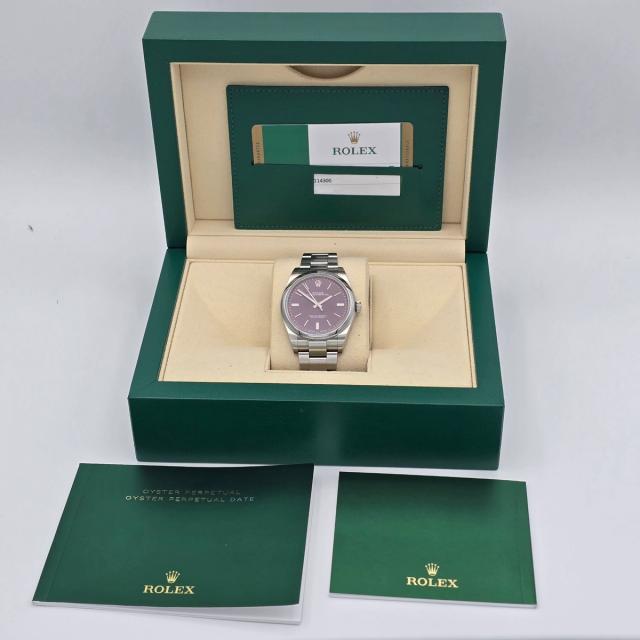 Rolex Oyster Perpetual Red Grape Ref. 114300 — pre-owned luxury watch at Pertempus, view 2