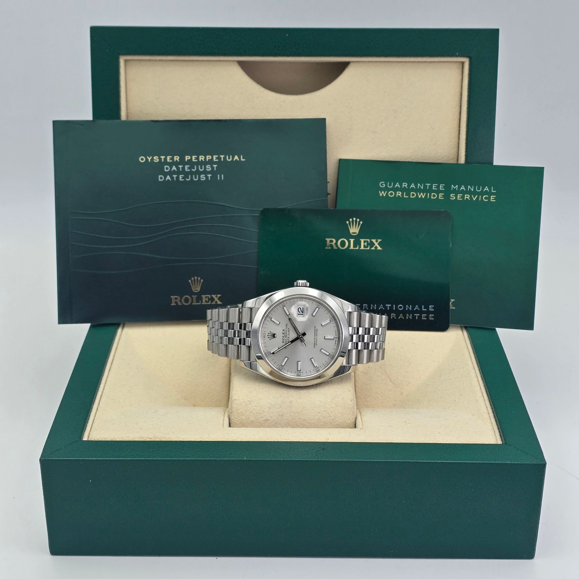 Rolex Datejust 41 Ref. 126300 — alternate view — pre-owned luxury watch at Pertempus