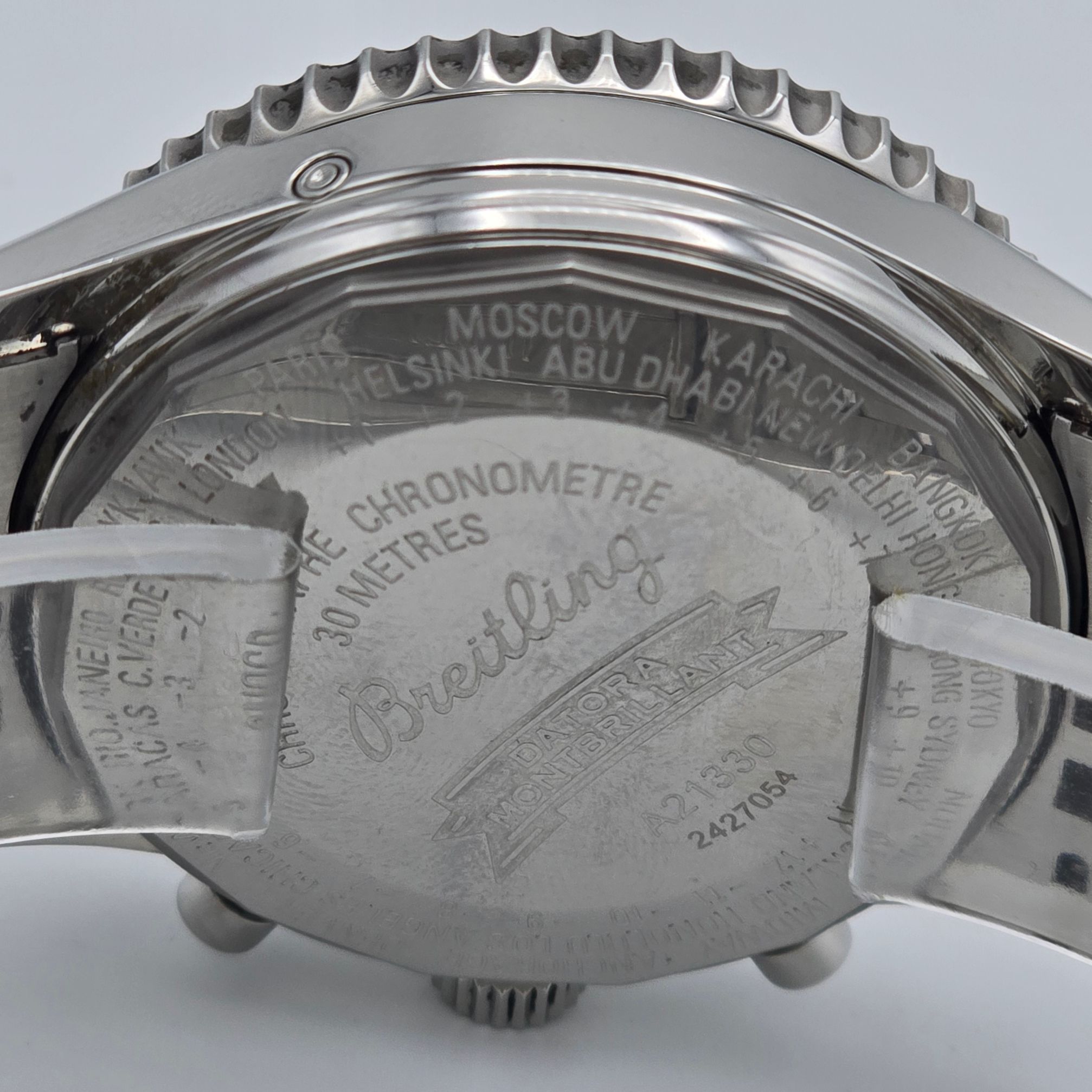 Breitling Navitimer Montbrillant Datora Ref. A2133012 — pre-owned luxury watch at Pertempus, view 6