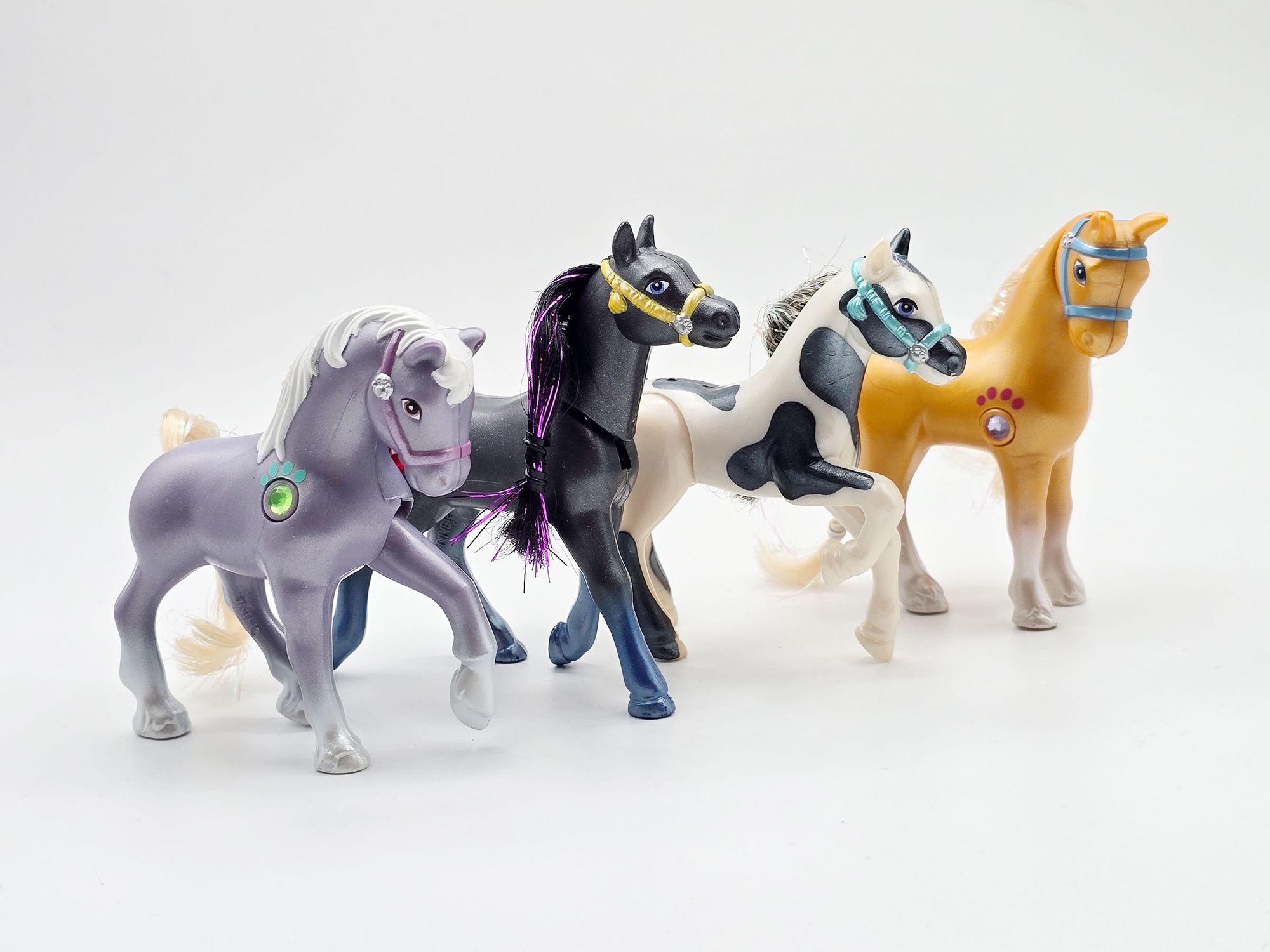 Detailed view of Golden Blaze Pony