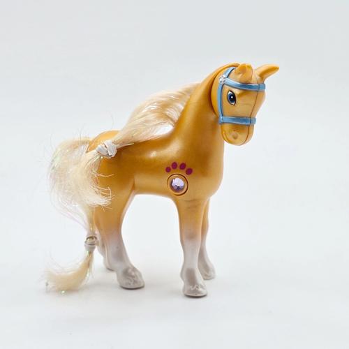 Cover image from Golden Blaze Pony