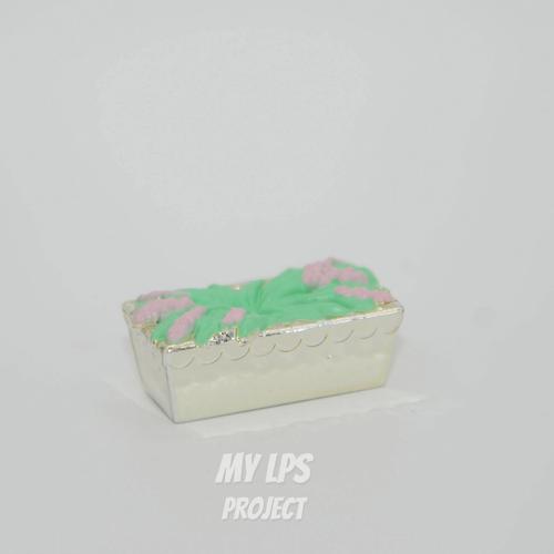 Cover image from Food tray with clover Champion Ponies