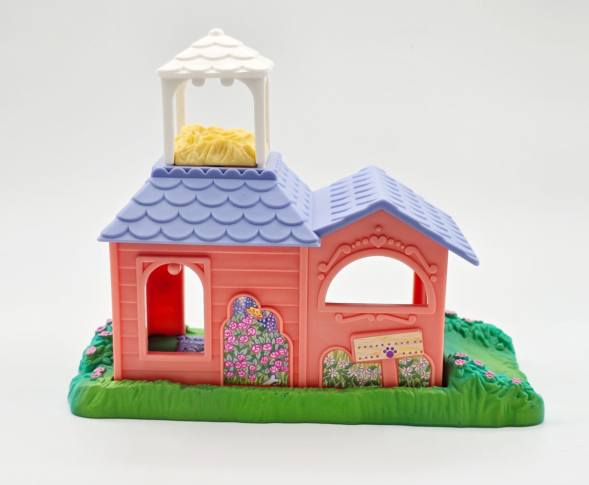 Detailed view of House with roof, birdhouse and grassy platform Garden Tag Friends