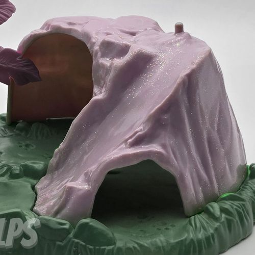 Cover image from Sparkly grey cave with slide Lion Family