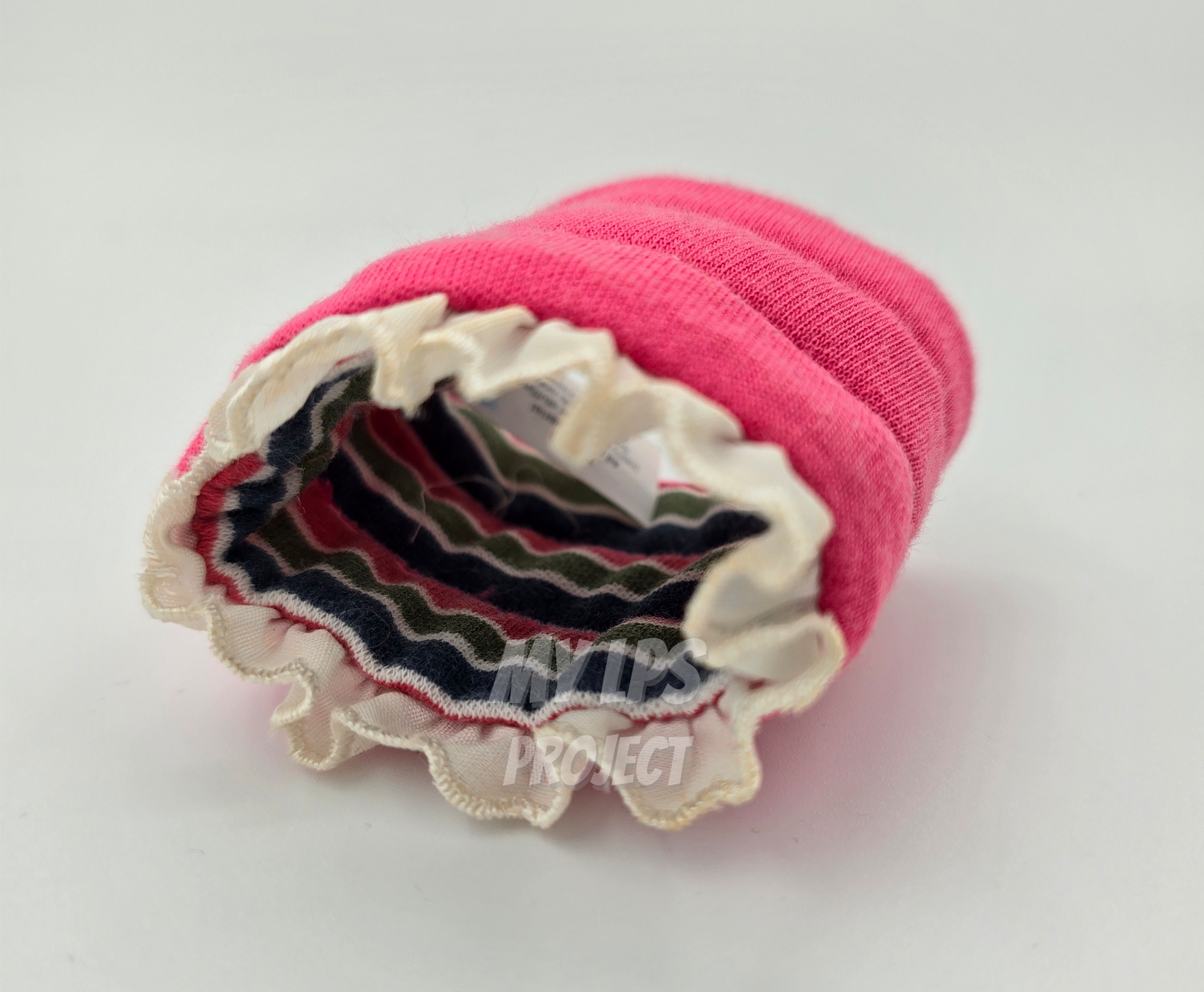 Cover image from Soft tunnel bed Playful Persion