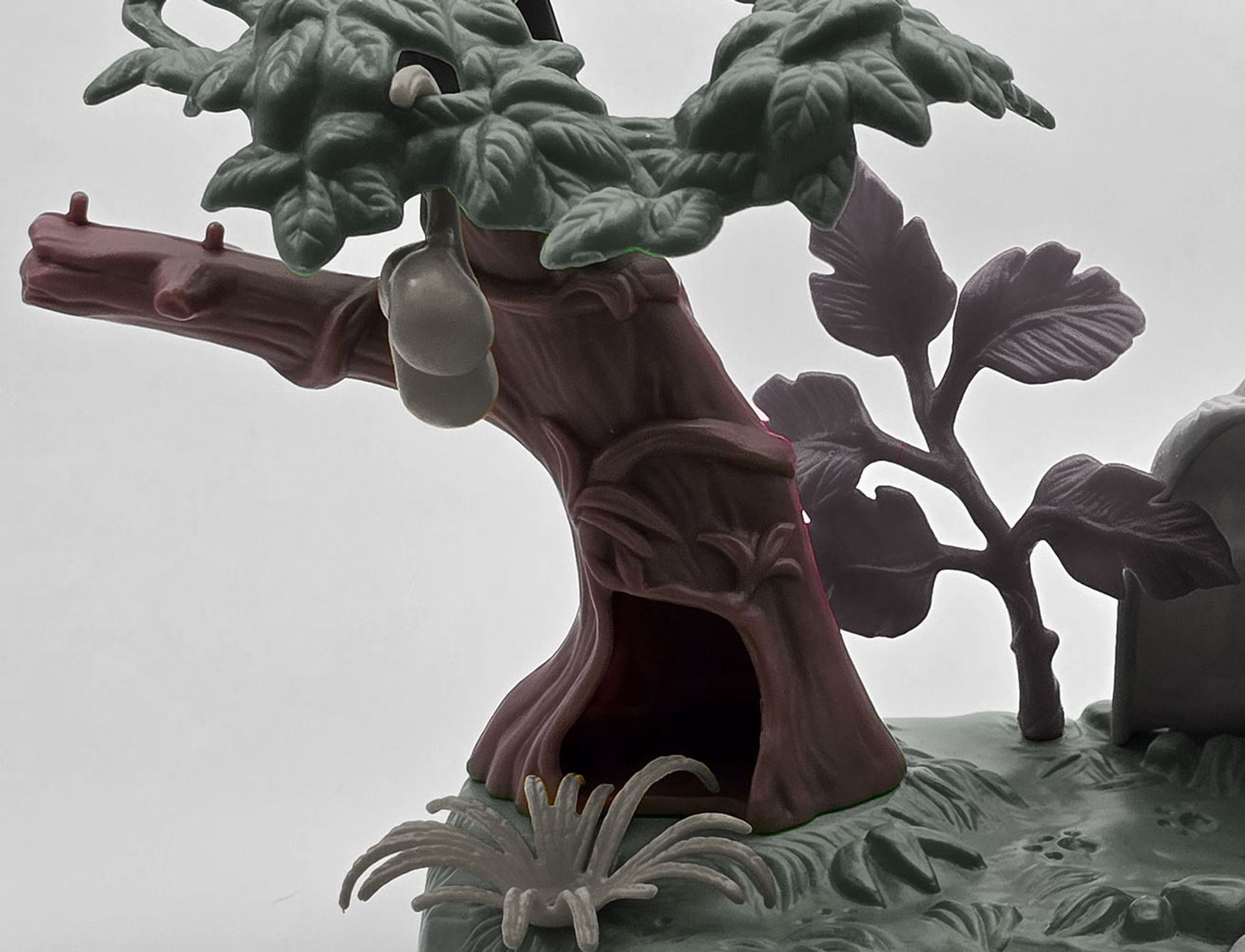 Tree trunk with branch Lion Family