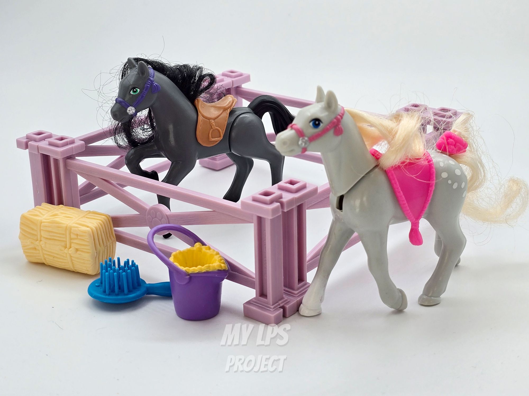 Detailed view of Zoo Arabian Prancers