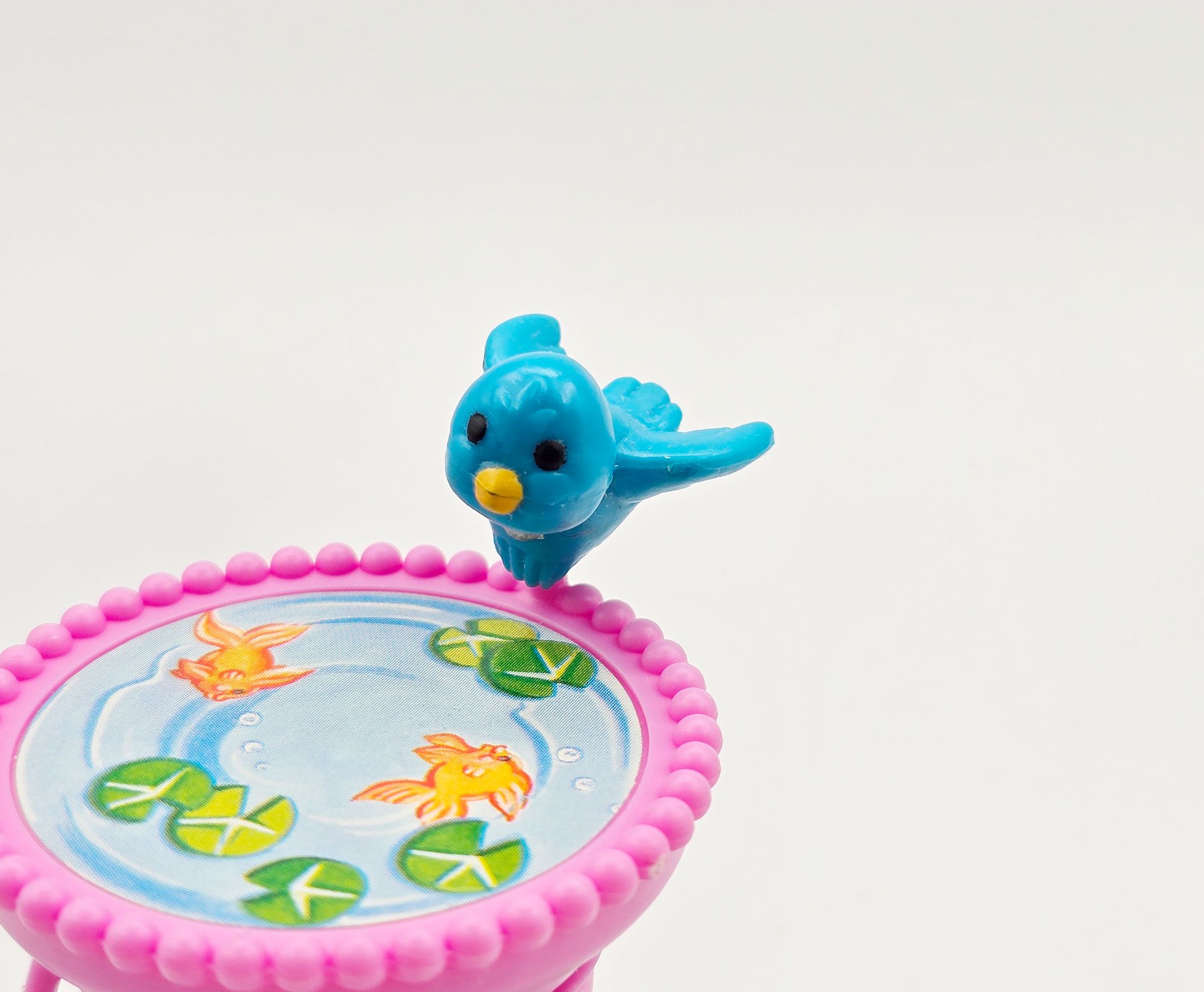 Detailed view of Bird bath Garden Tag Pets