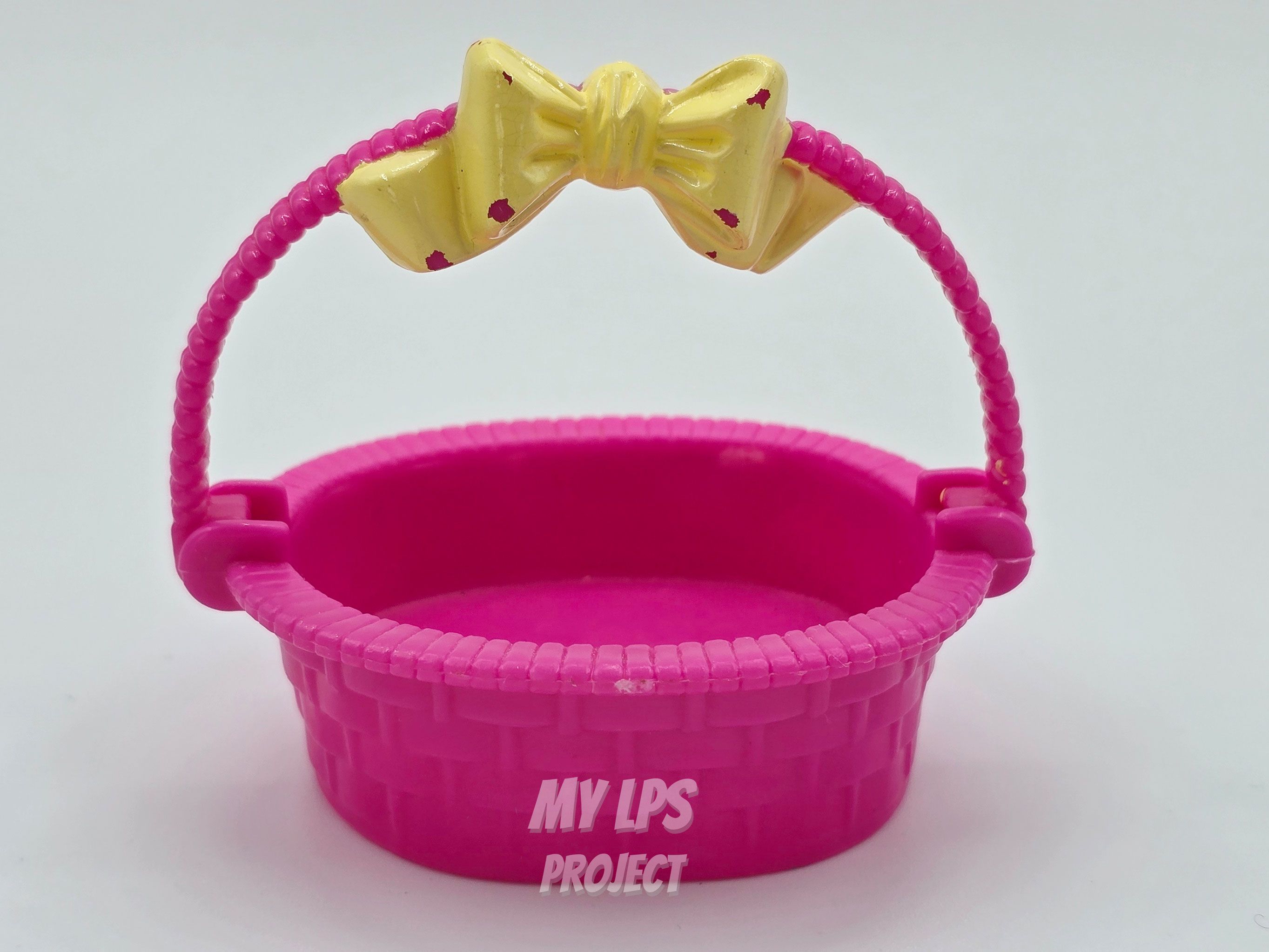 Cover image from Basket with bow Snuggle Bunny