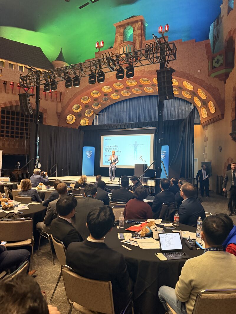 Audience watches Sofya's final Mayo Clinic Platform_Accelerate presentation in Rochester