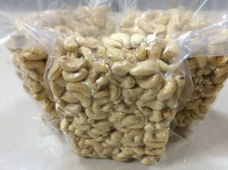 Cashew kernels WW180