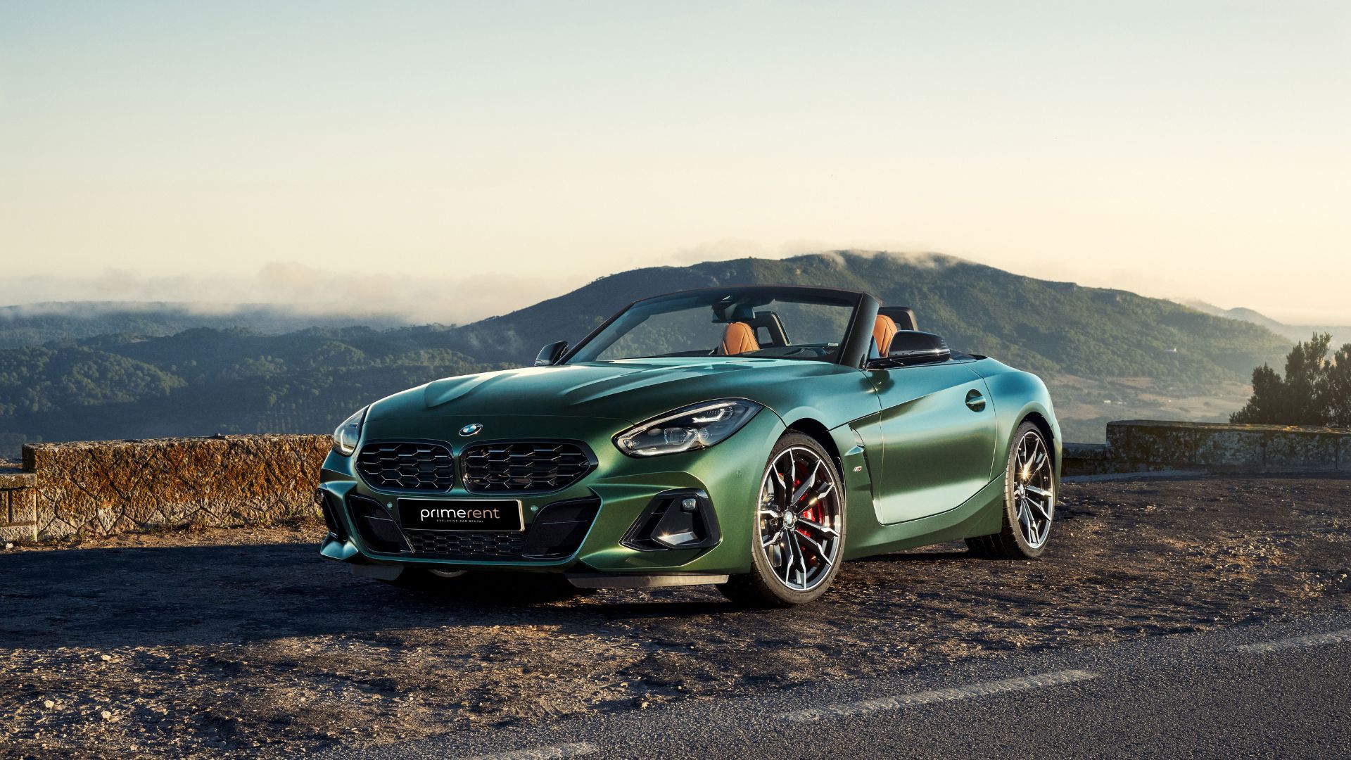 Cinque Terre in BMW Z4 Roadster: curve, aperitivi e tramonti da vivere a cielo aperto - Da La Spezia a Monterosso, un itinerario open-air tra curve sul mare, borghi sospesi e la guida agile della BMW Z4 Roadster.