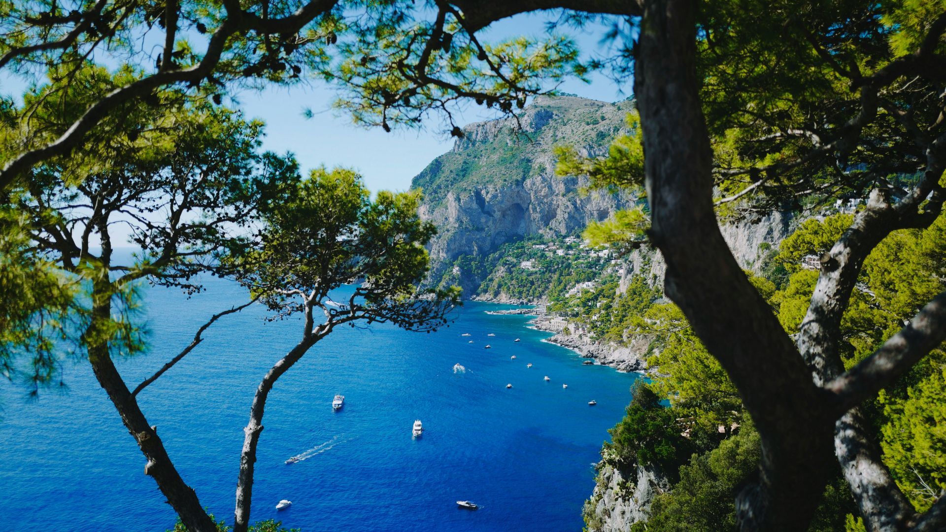 Amalfi Coast Road Trip in a Porsche 911 Cabrio: Beauty Running Along the Sea - Article content image